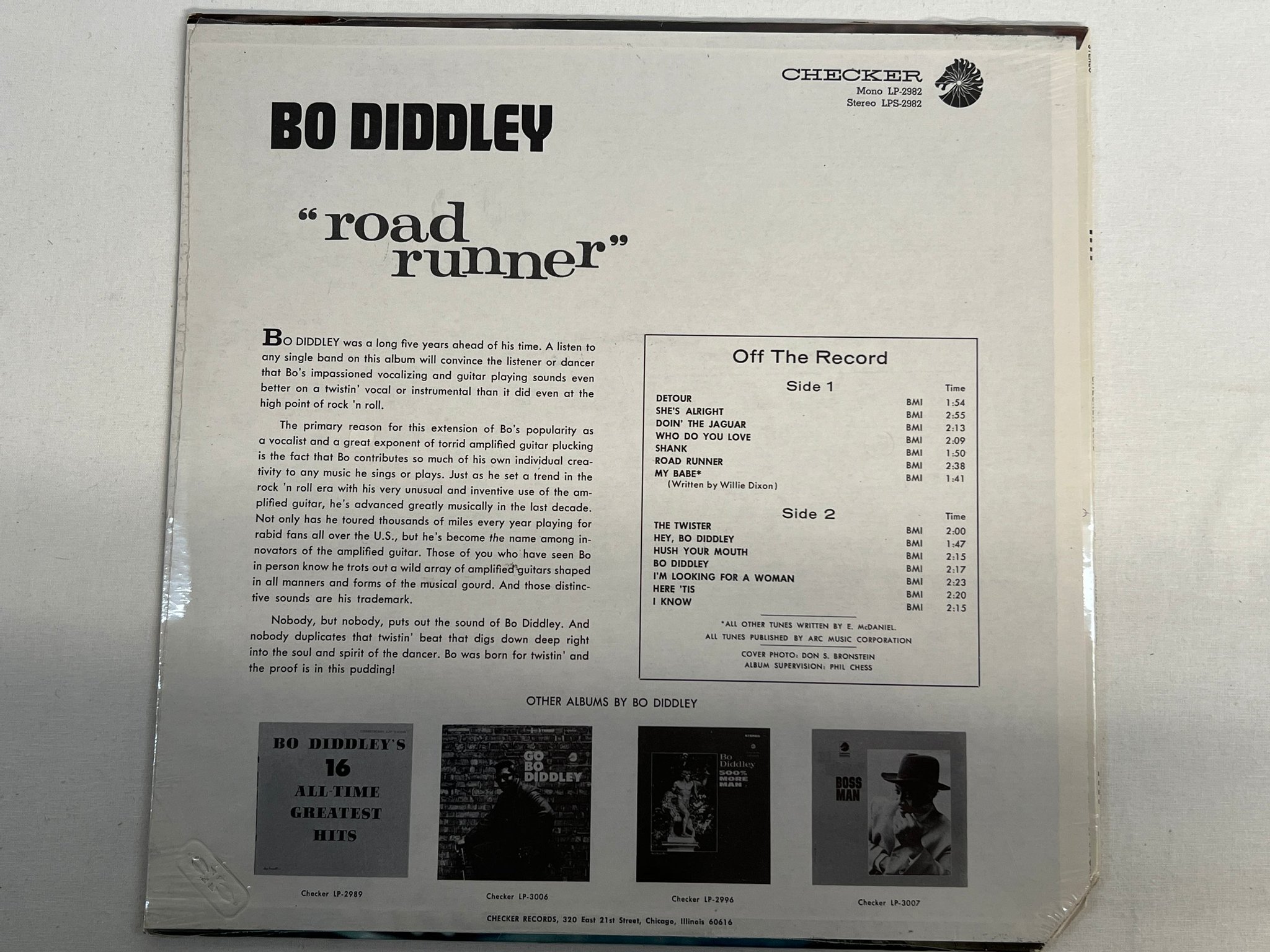 Omslagsbild för skivan BO DIDDLEY road runner LP US CHECKER LPS-2982 blues SEALED 