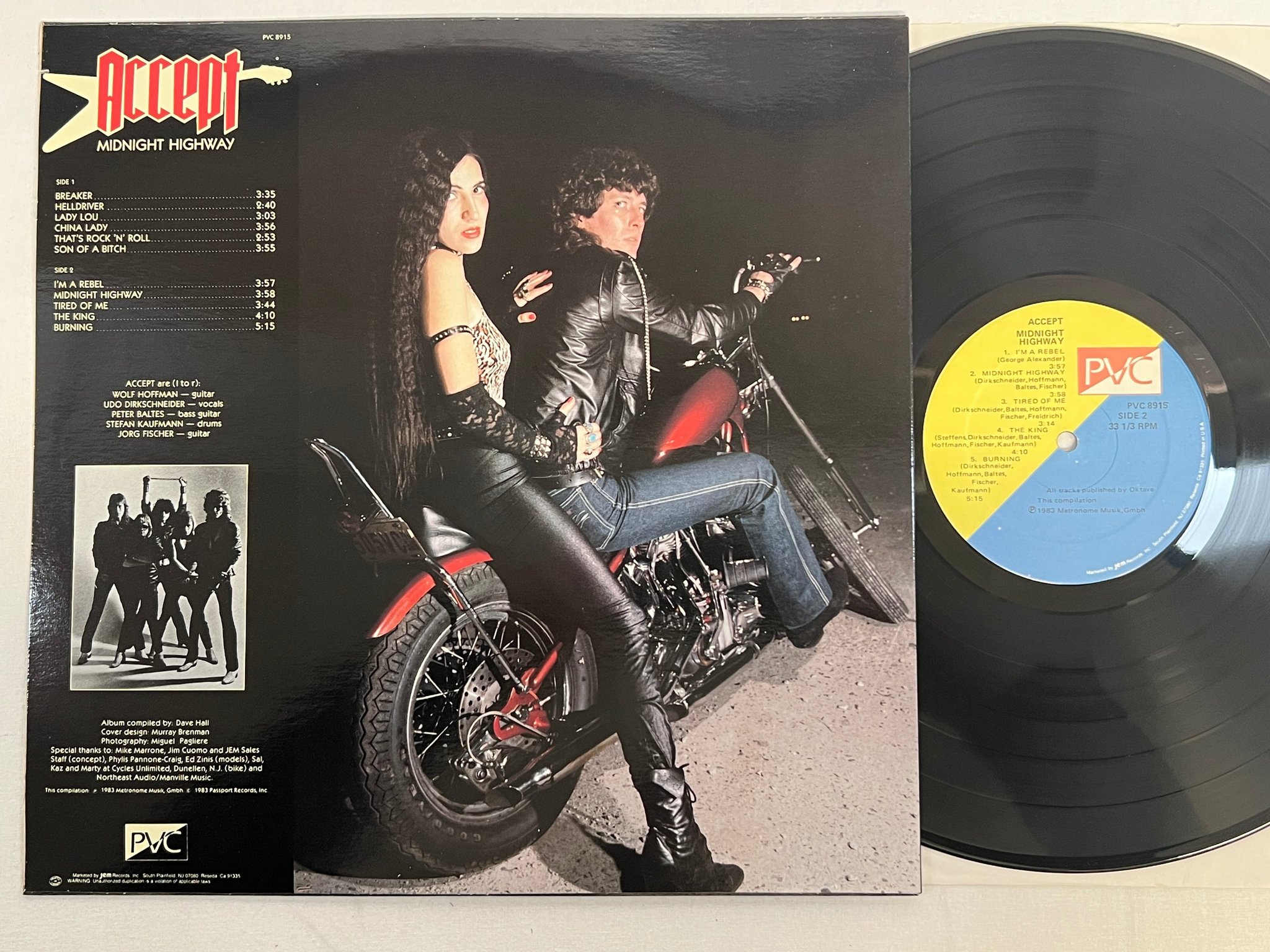 Omslagsbild för skivan ACCEPT midnight highway LP -83 US PVC 8915 