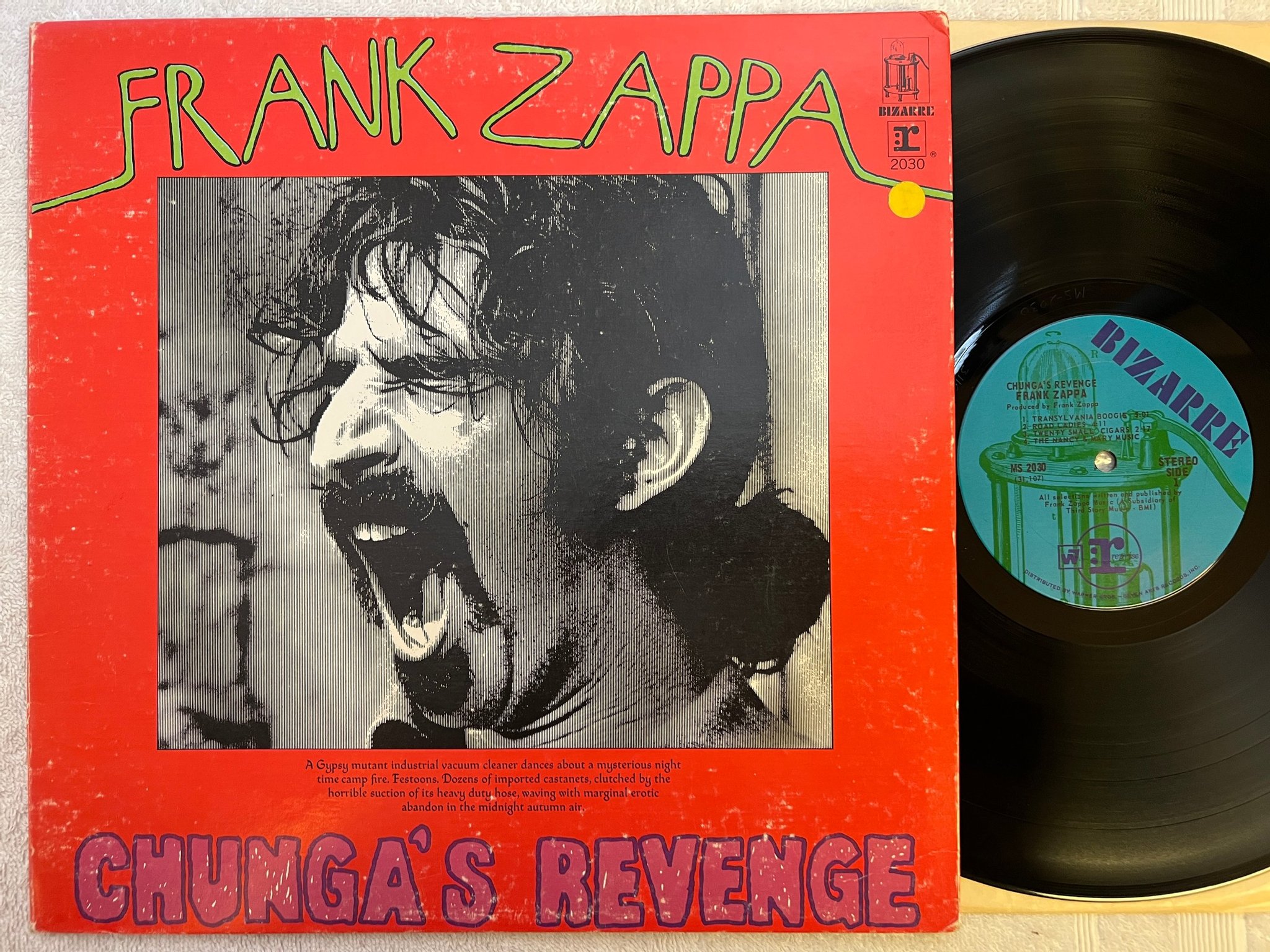 Omslagsbild för skivan FRANK ZAPPA CHUNGA'S REVENGE LP US BIZARRE MS 2030