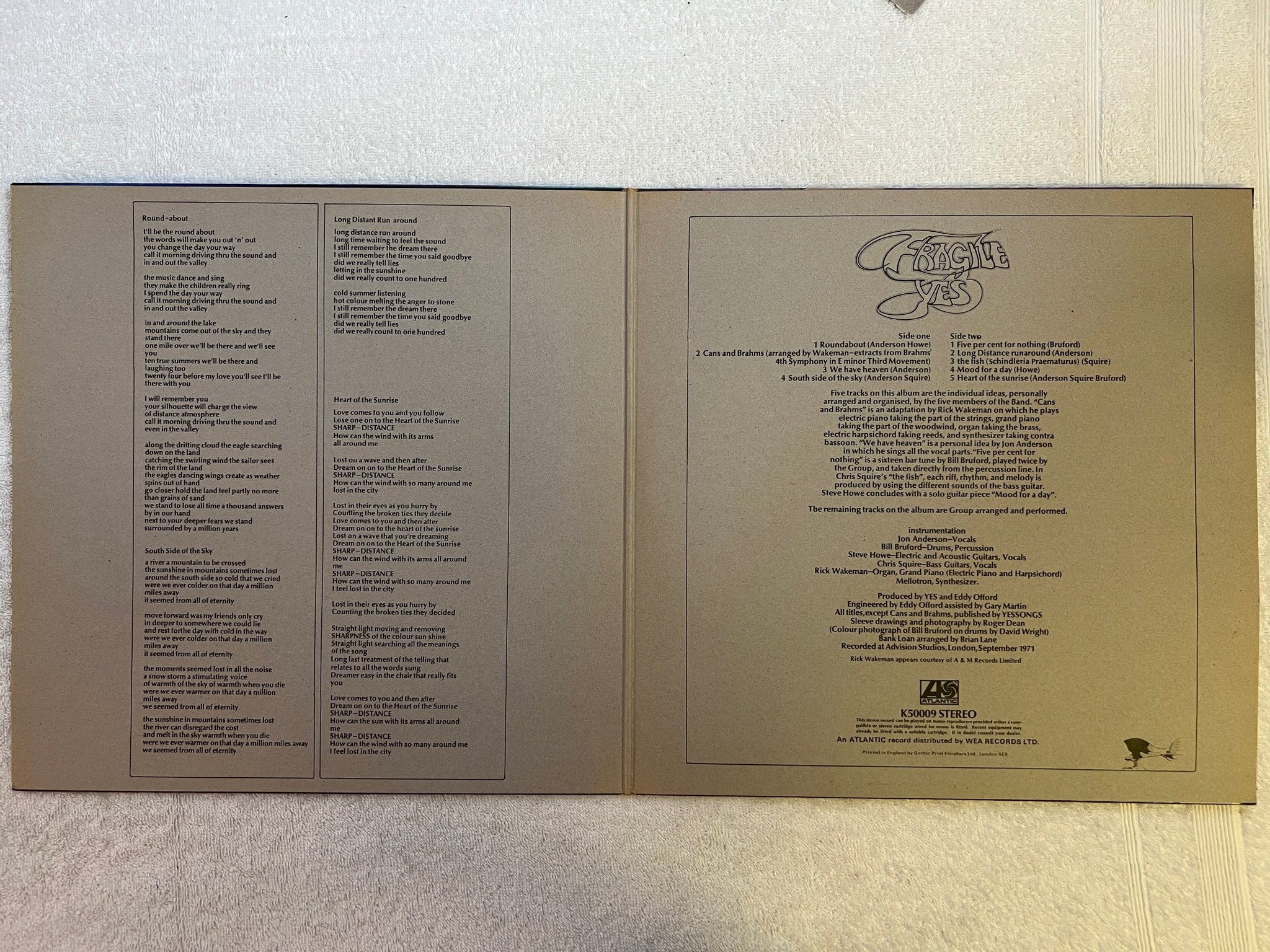 Omslagsbild för skivan YES fragile LP UK ATLANTIC K 50009 w/ booklet