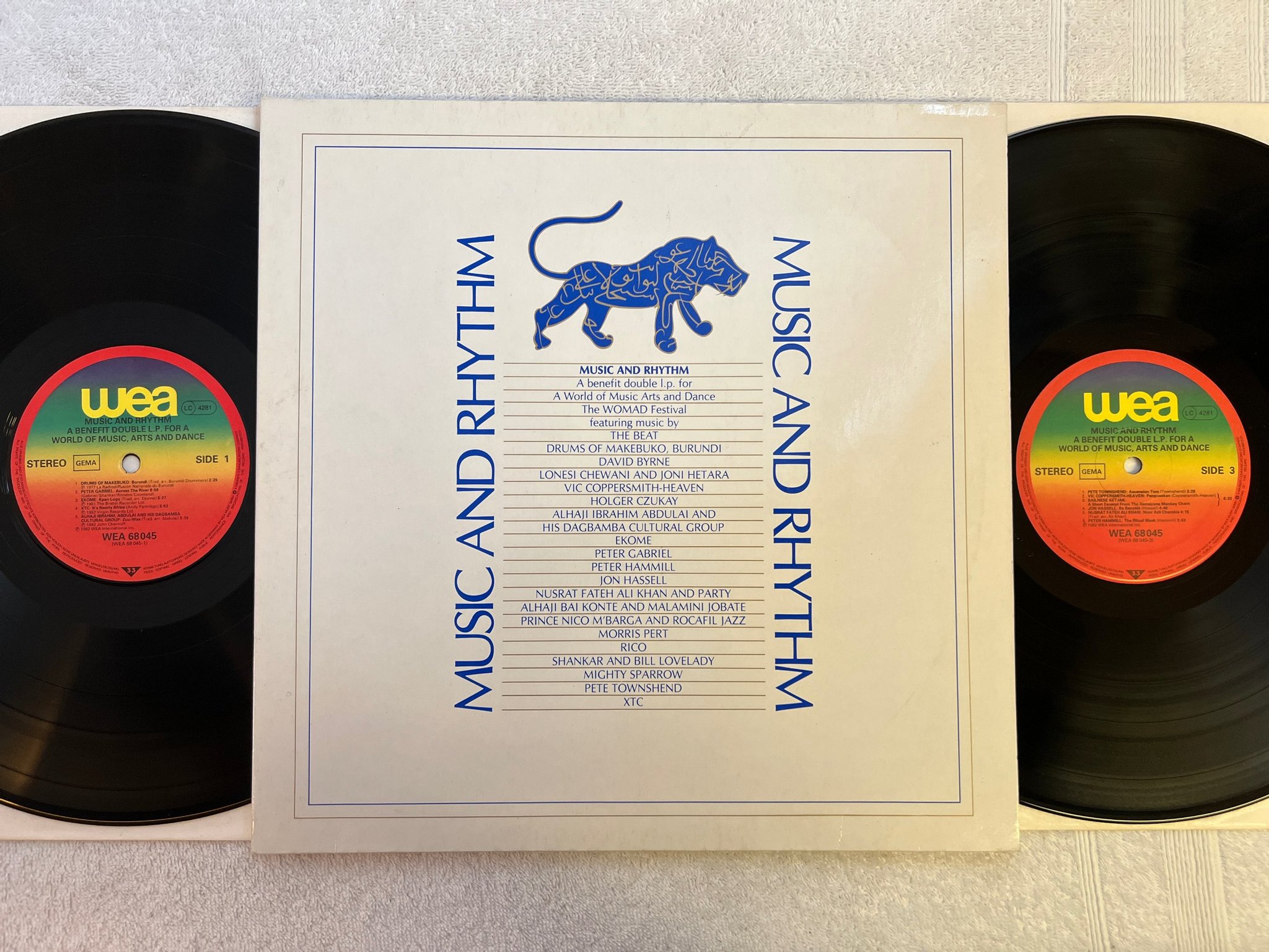 Omslagsbild för skivan V/A Music And Rhythm 2xLP -82 WEA 68045 