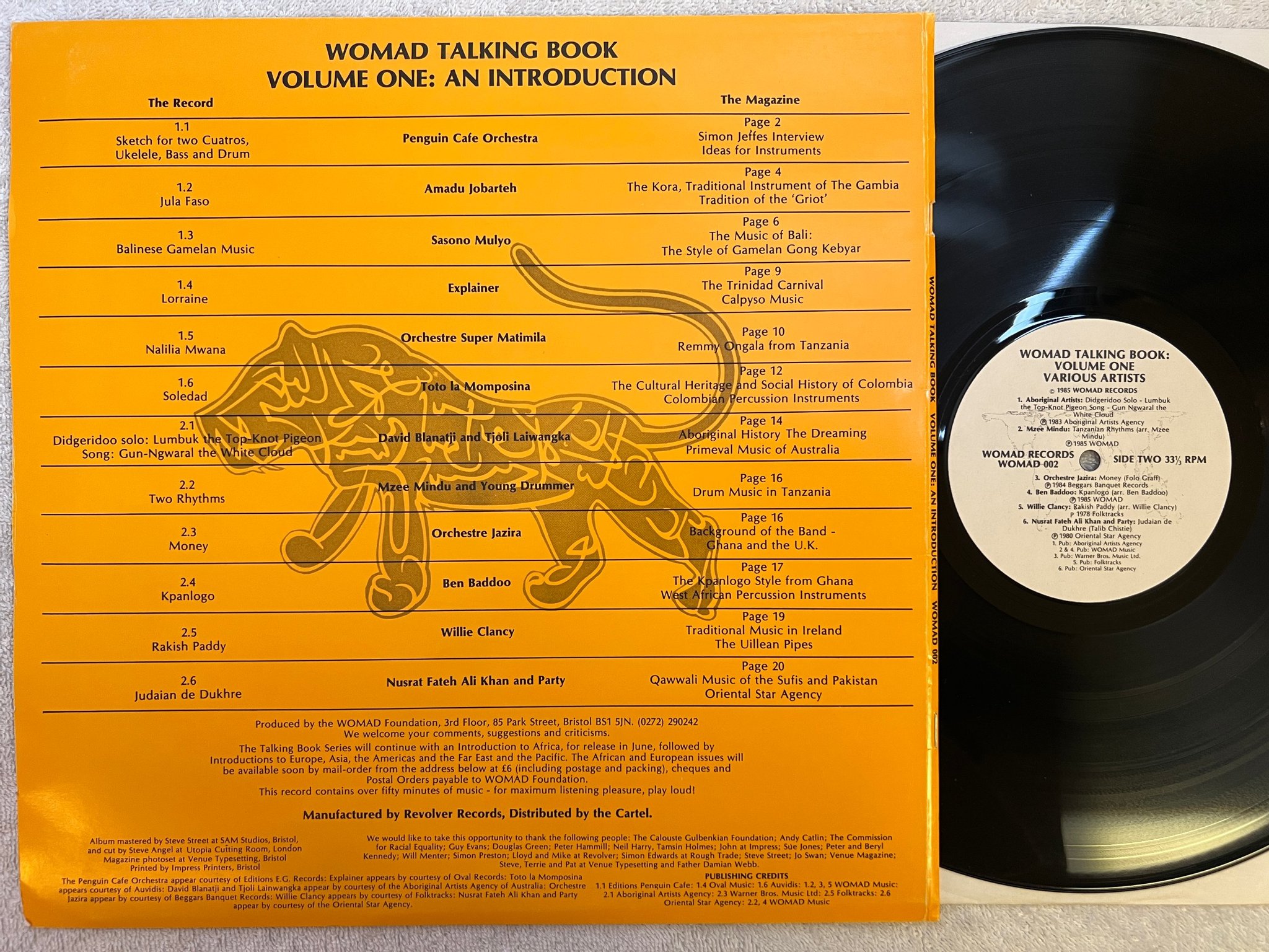 Omslagsbild för skivan V/A talking book vol 1 LP -85 UK WOMAD 002