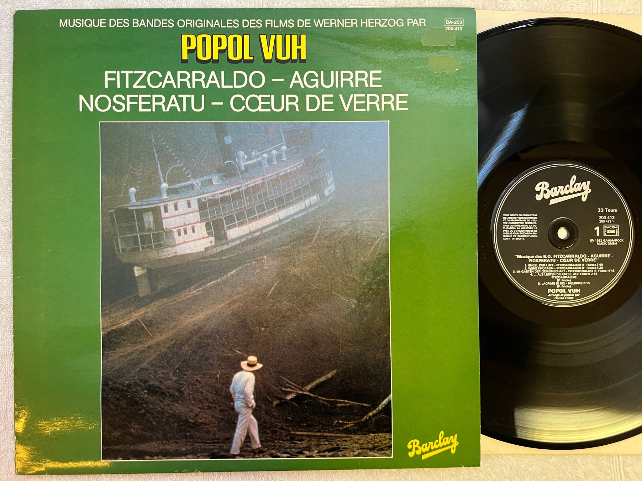 Omslagsbild för skivan POPOL VUH Musique Des Bandes Originales Des Films LP -82 Fra 200413