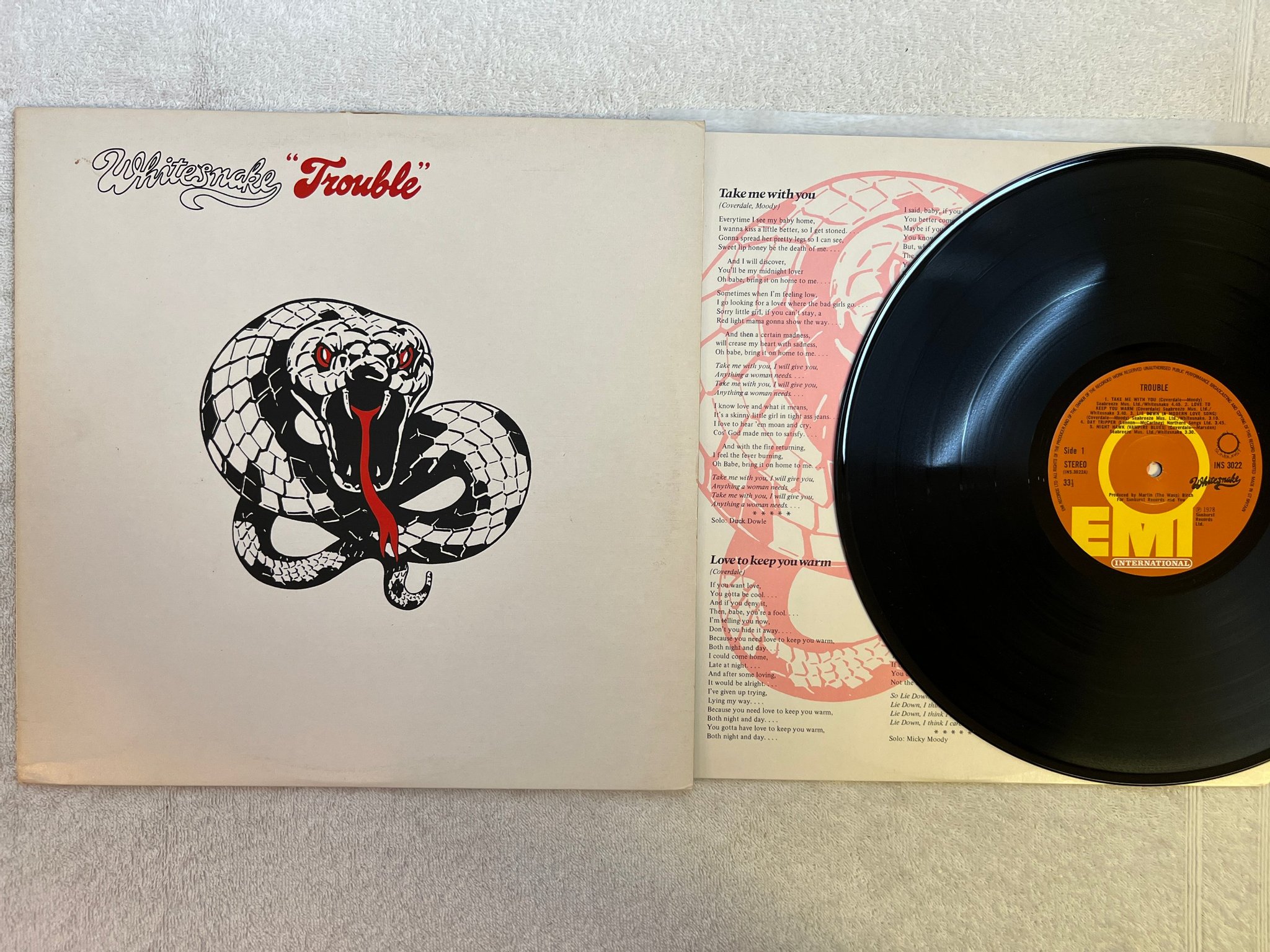 Omslagsbild för skivan WHITESNAKE trouble LP -78 UK EMI INS 3022