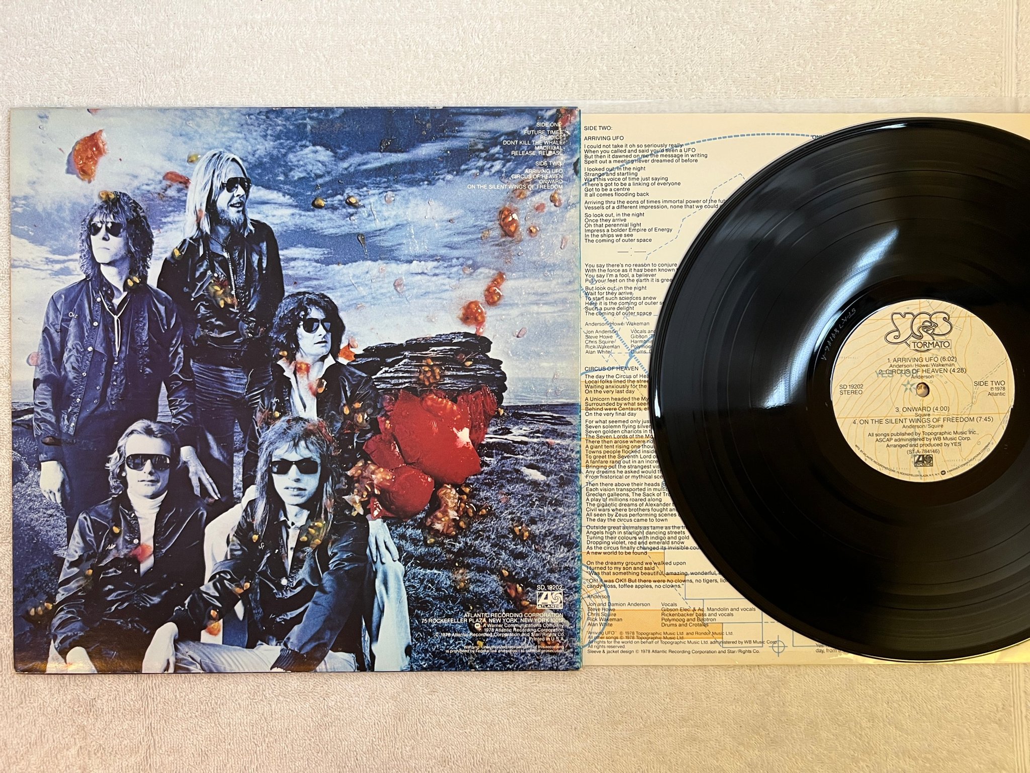 Omslagsbild för skivan YES tormato LP -78 US ATLANTIC SD 19202