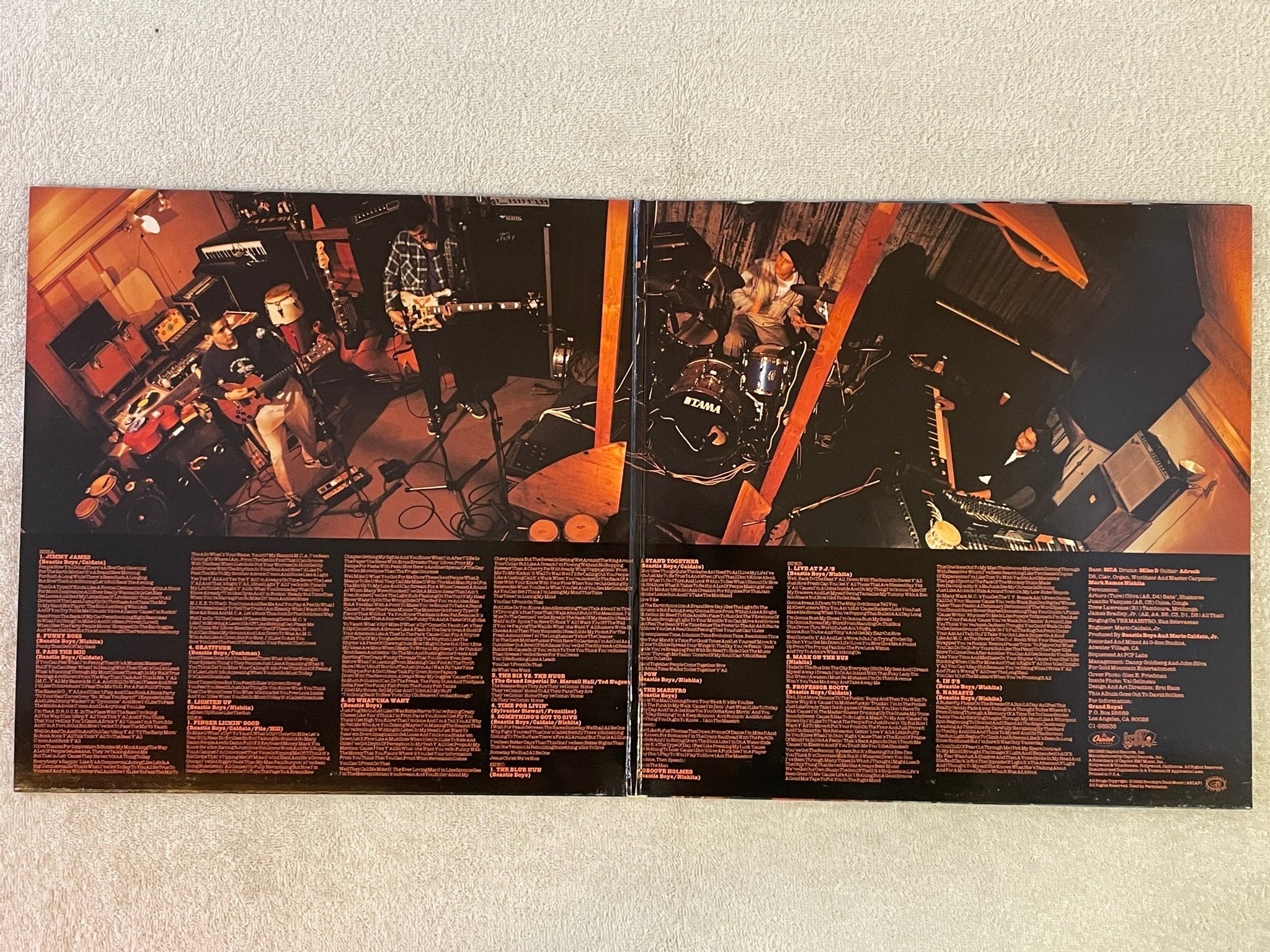 Omslagsbild för skivan BEASTIE BOYS Check Your Head 2xLP -92 Eu GRAND ROYAL EST 2171 ** CLASSIC **