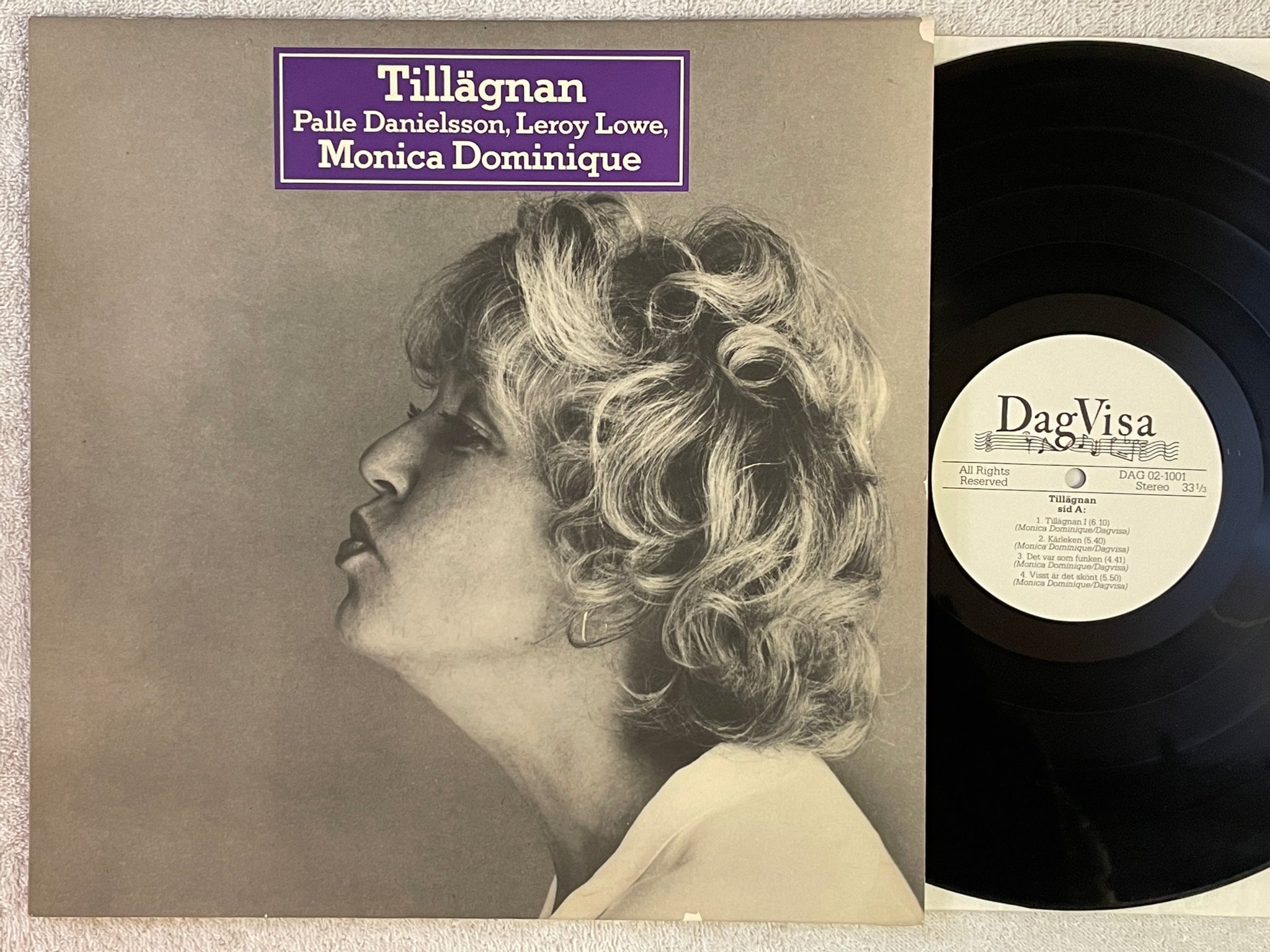 Omslagsbild för skivan MONICA DOMINIQUE tillägnan LP -80 Swe DAG VISA DAG 02-1001 jazz