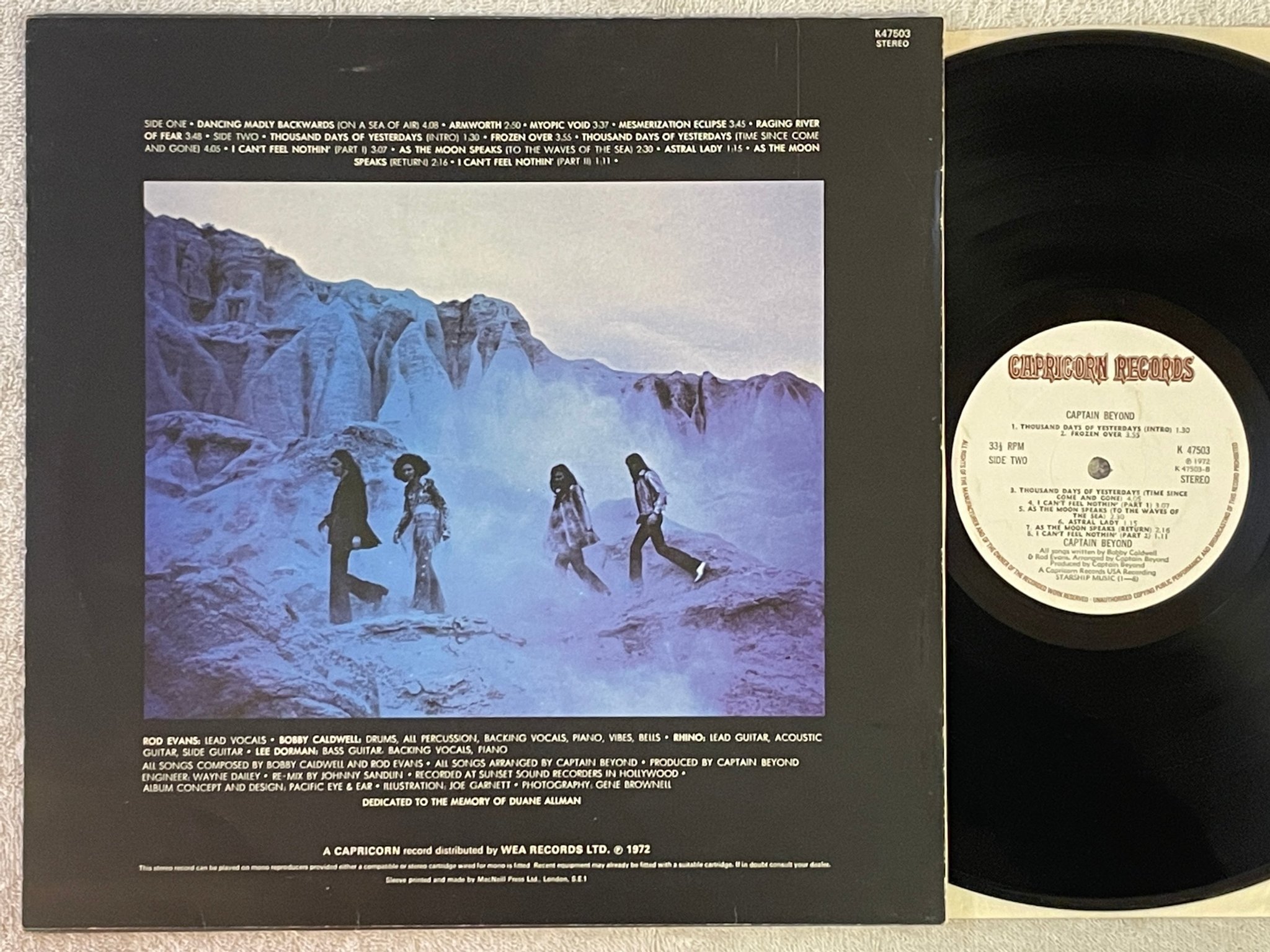 Omslagsbild för skivan CAPTAIN BEYOND s/t LP -72 UK CAPRICORN K 47503 ** yeah **