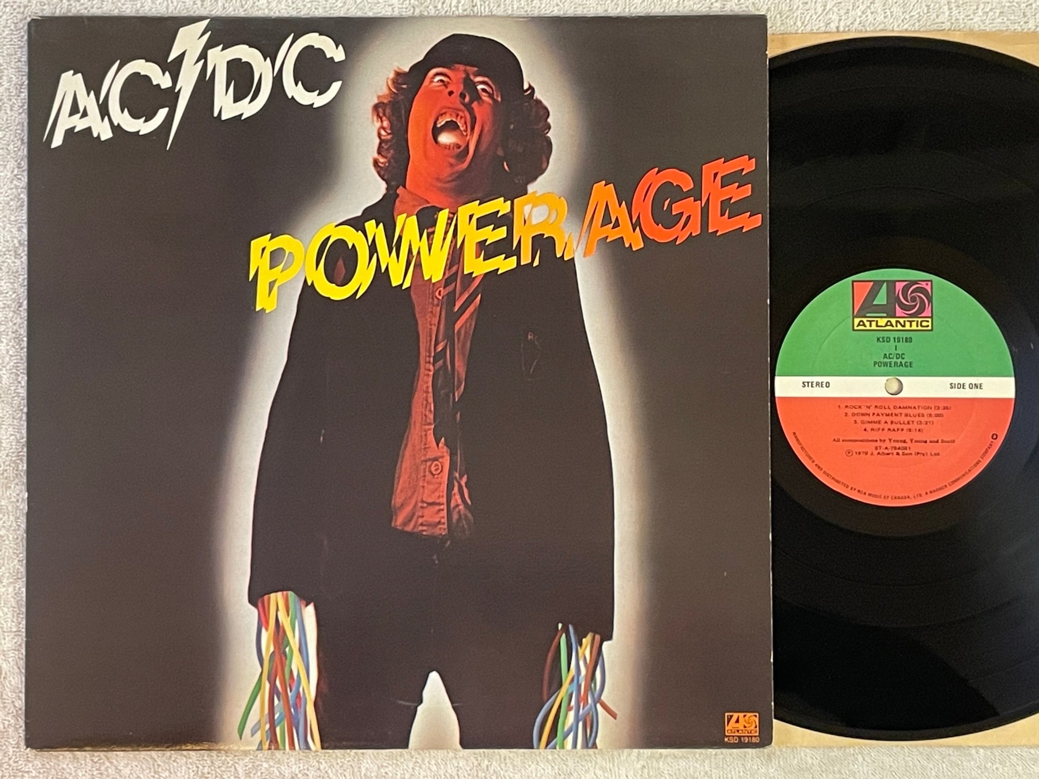 Omslagsbild för skivan AC/DC powerage LP -78 Can ATLANTIC KSD 19180