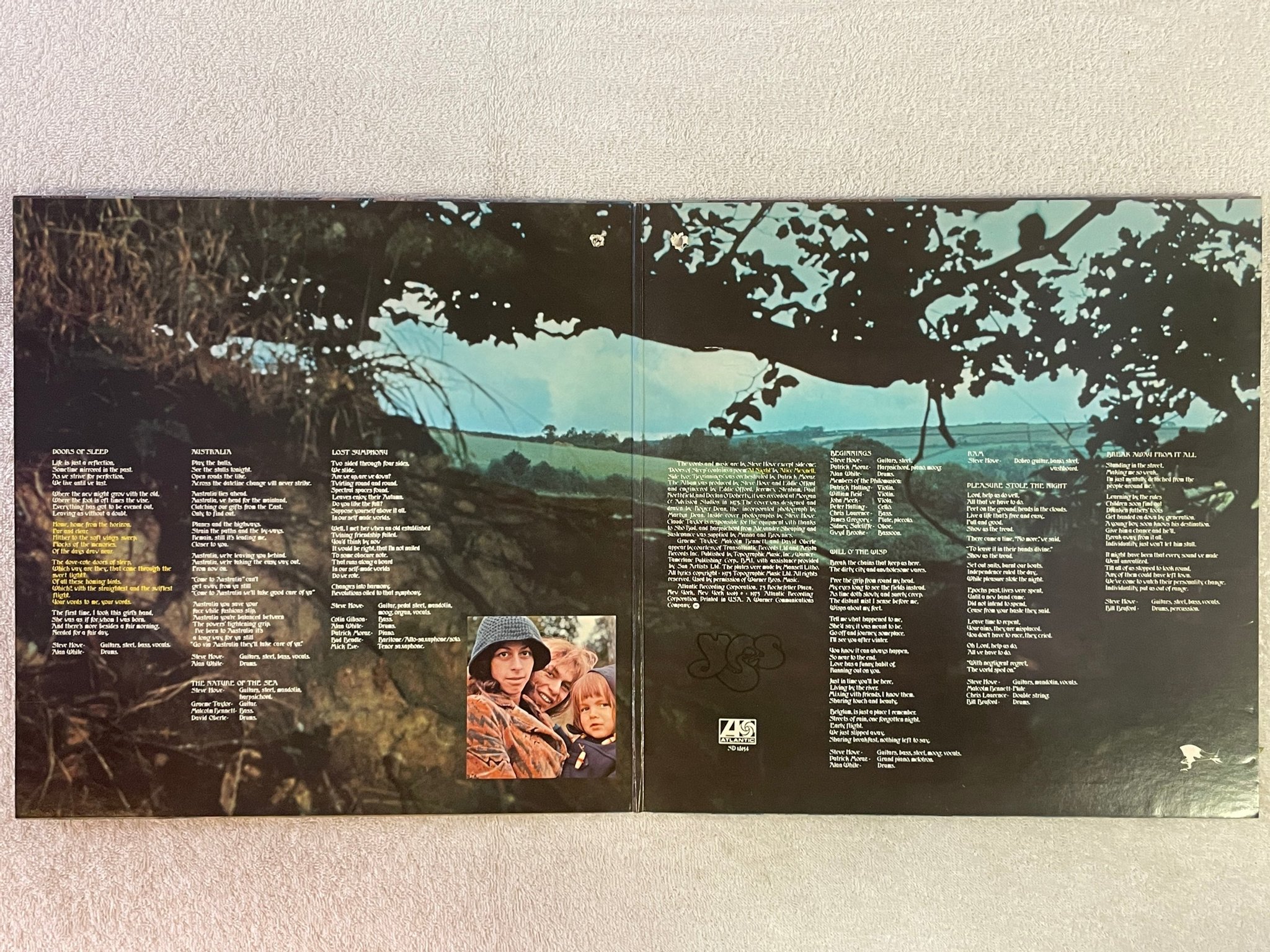 Omslagsbild för skivan STEVE HOWE beginnings LP -75 US ATLANTIC SD 18154