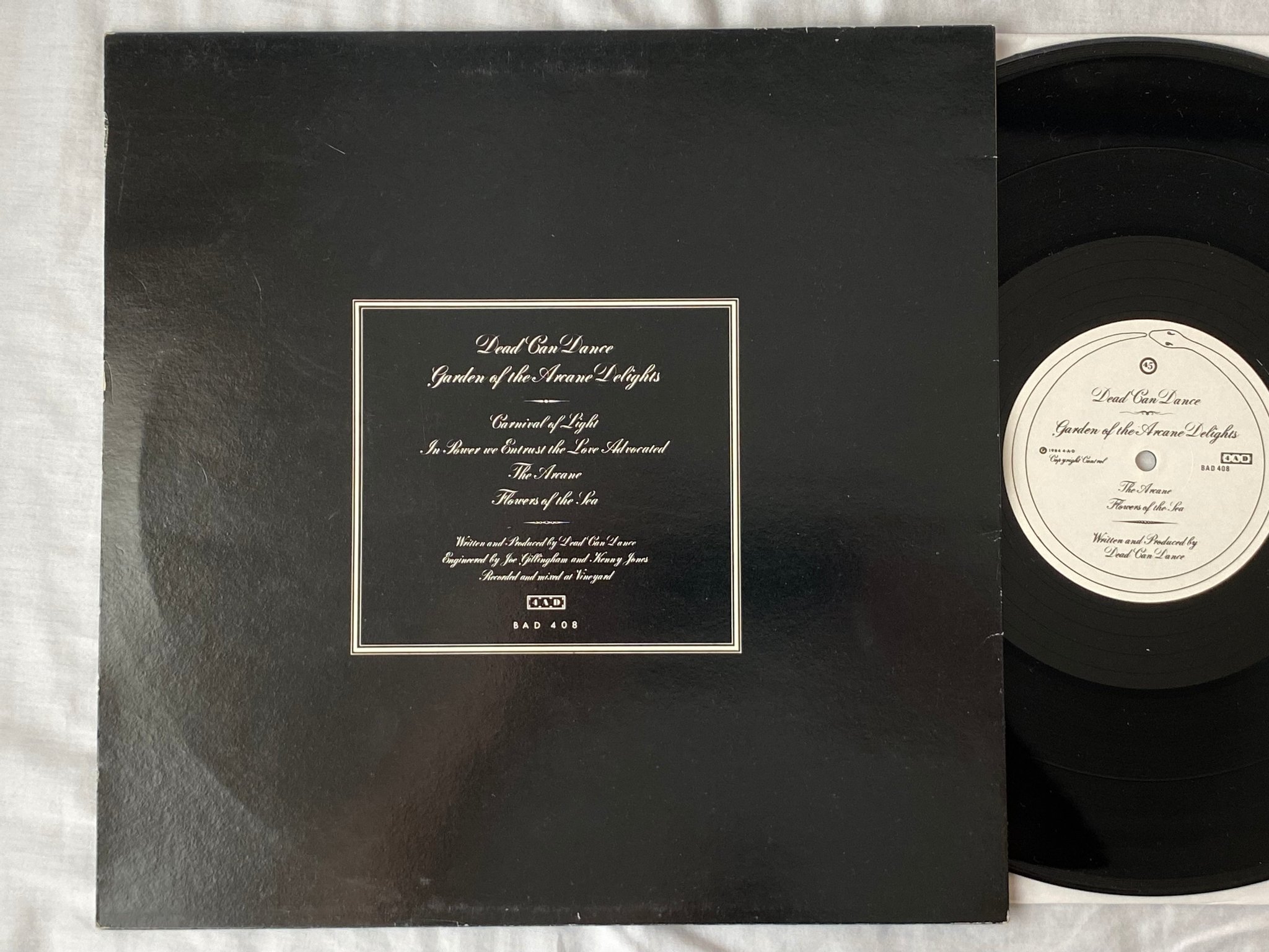 Omslagsbild för skivan DEAD CAN DANCE Garden Of The Arcane Delights 12"ep -84 4AD BAD 408
