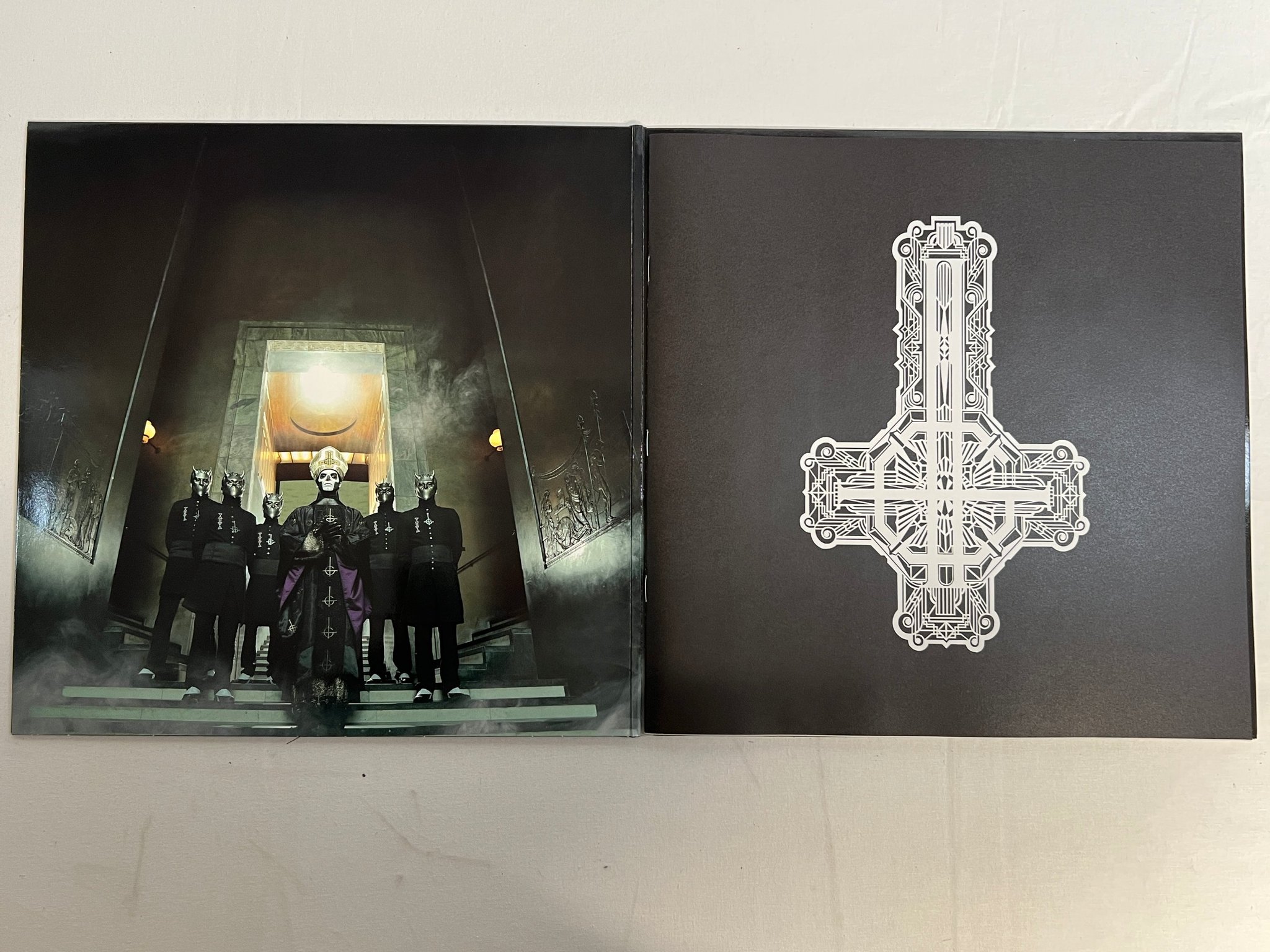 Omslagsbild för skivan GHOST Meliora LP 2015 UNIVERSAL 060254733056 blue vinyl    