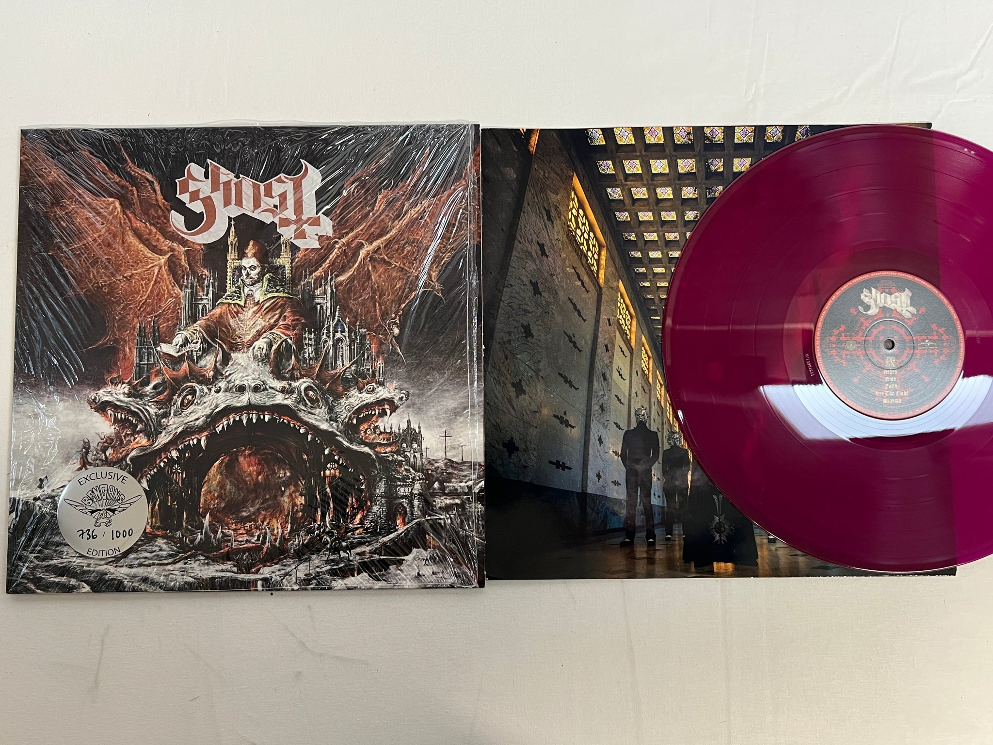 Omslagsbild för skivan GHOST Prequelle LP 2018 REAKTOR 060256762724 Numbered Purple vinyl #736/1000