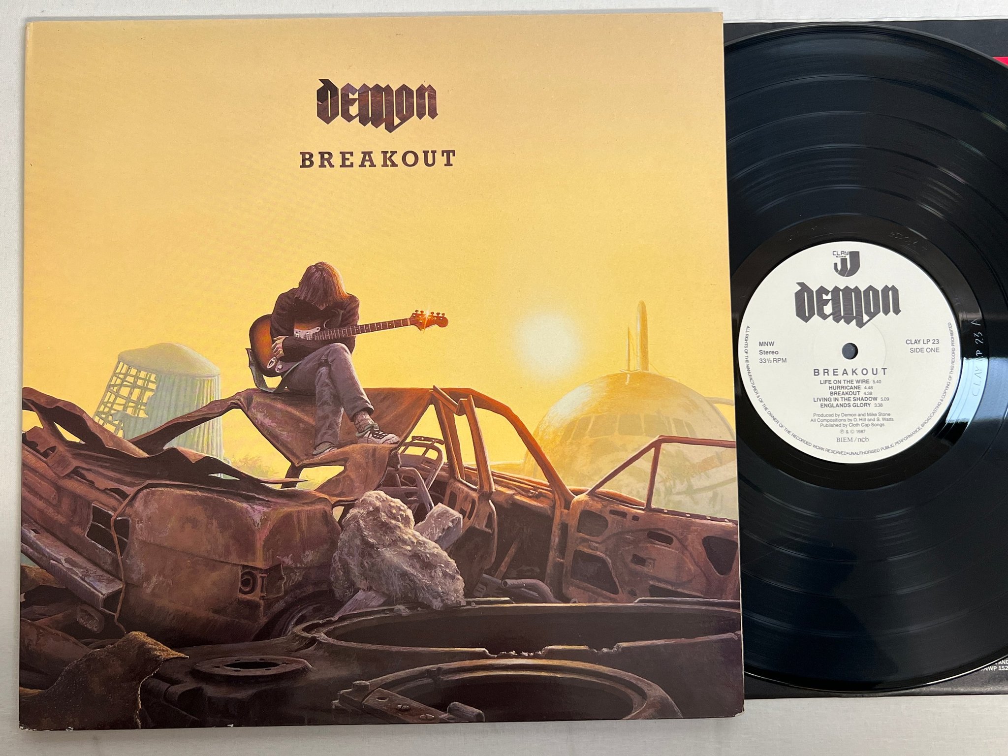 Omslagsbild för skivan DEMON breakout LP -87 Swe CLAY LP 23 metal 