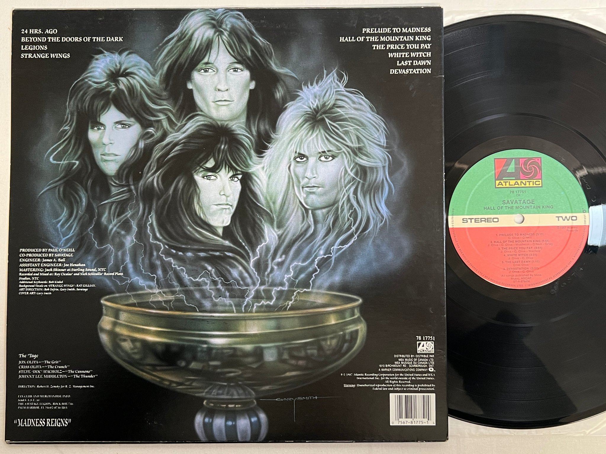 Omslagsbild för skivan SAVATAGE Hall Of The Mountain King LP -87 Can ATLANTIC 78 17751