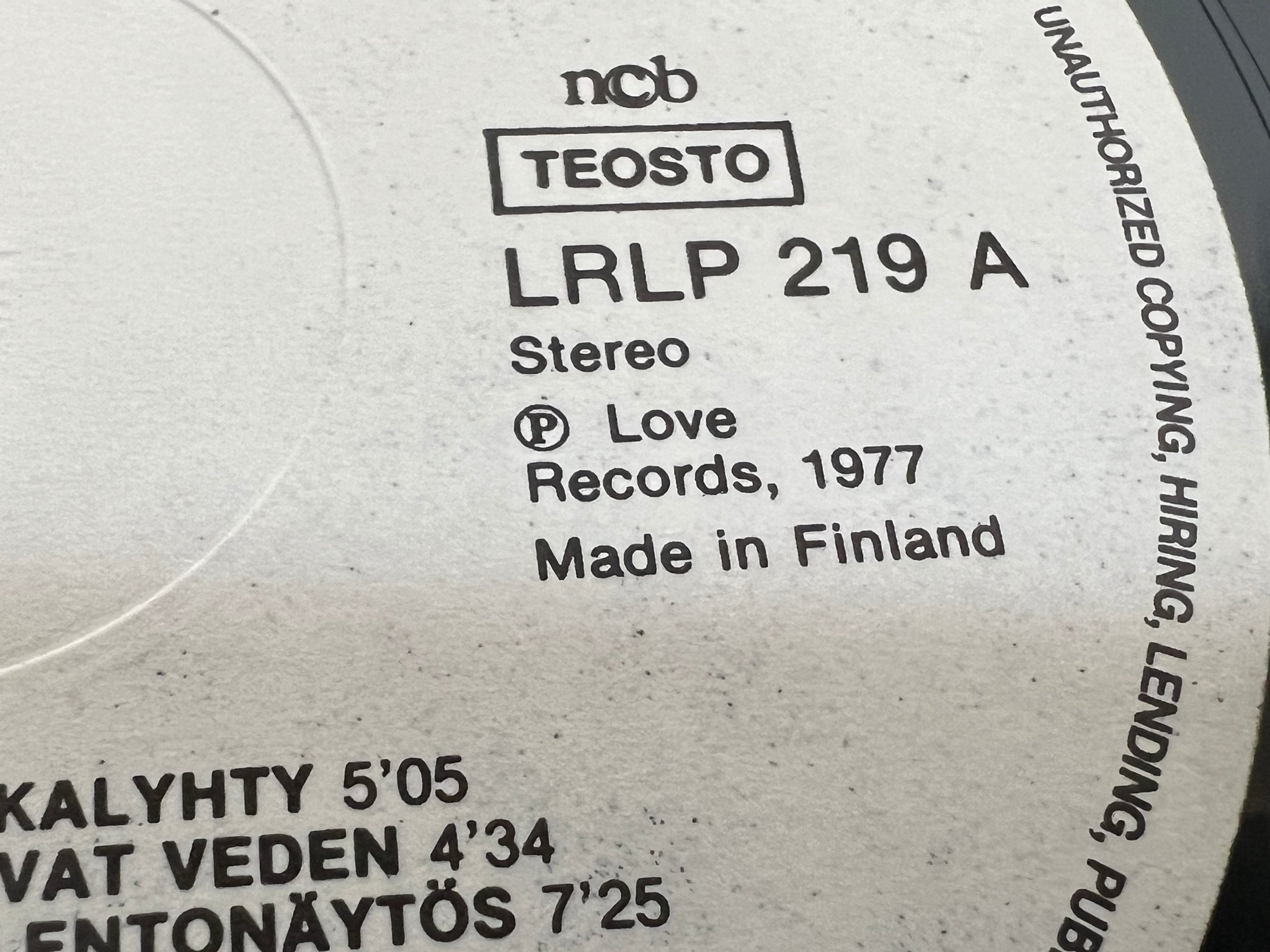 Omslagsbild för skivan PEKKA POHJOLA keesojen lehto LP -77 Fin LOVE LRLP 219