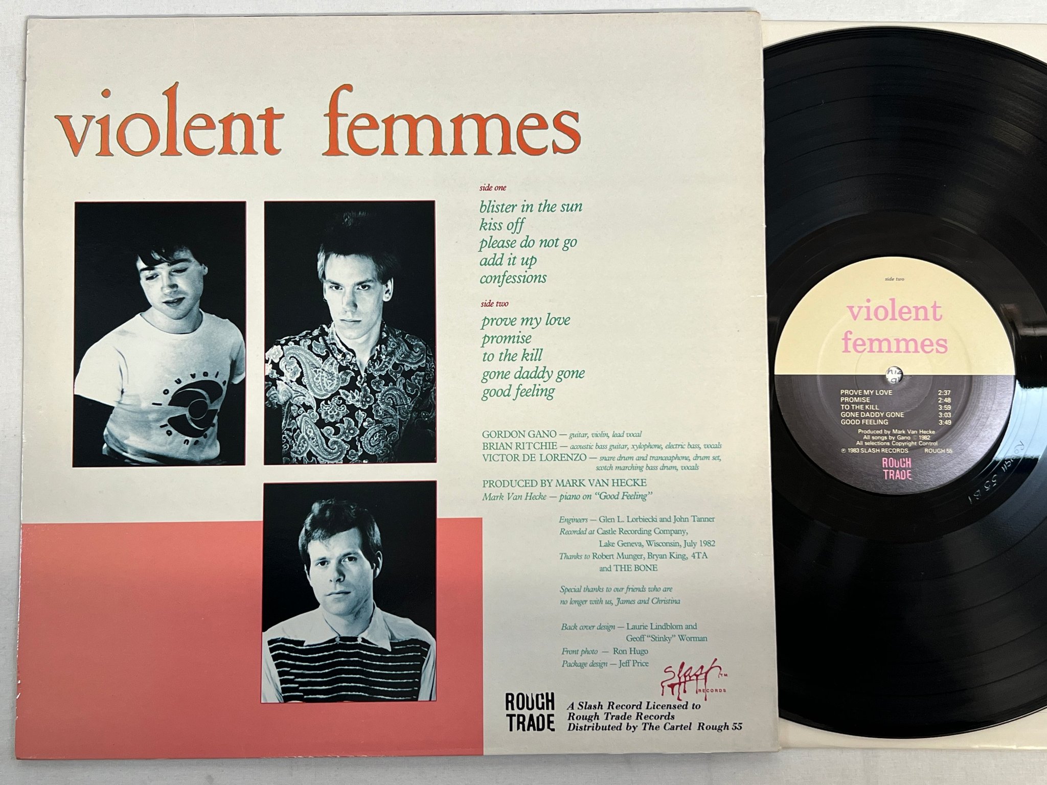 Omslagsbild för skivan VIOLENT FEMMES s/t LP -83 UK ROUGH TRADE ROUGH 55  pos-punk 