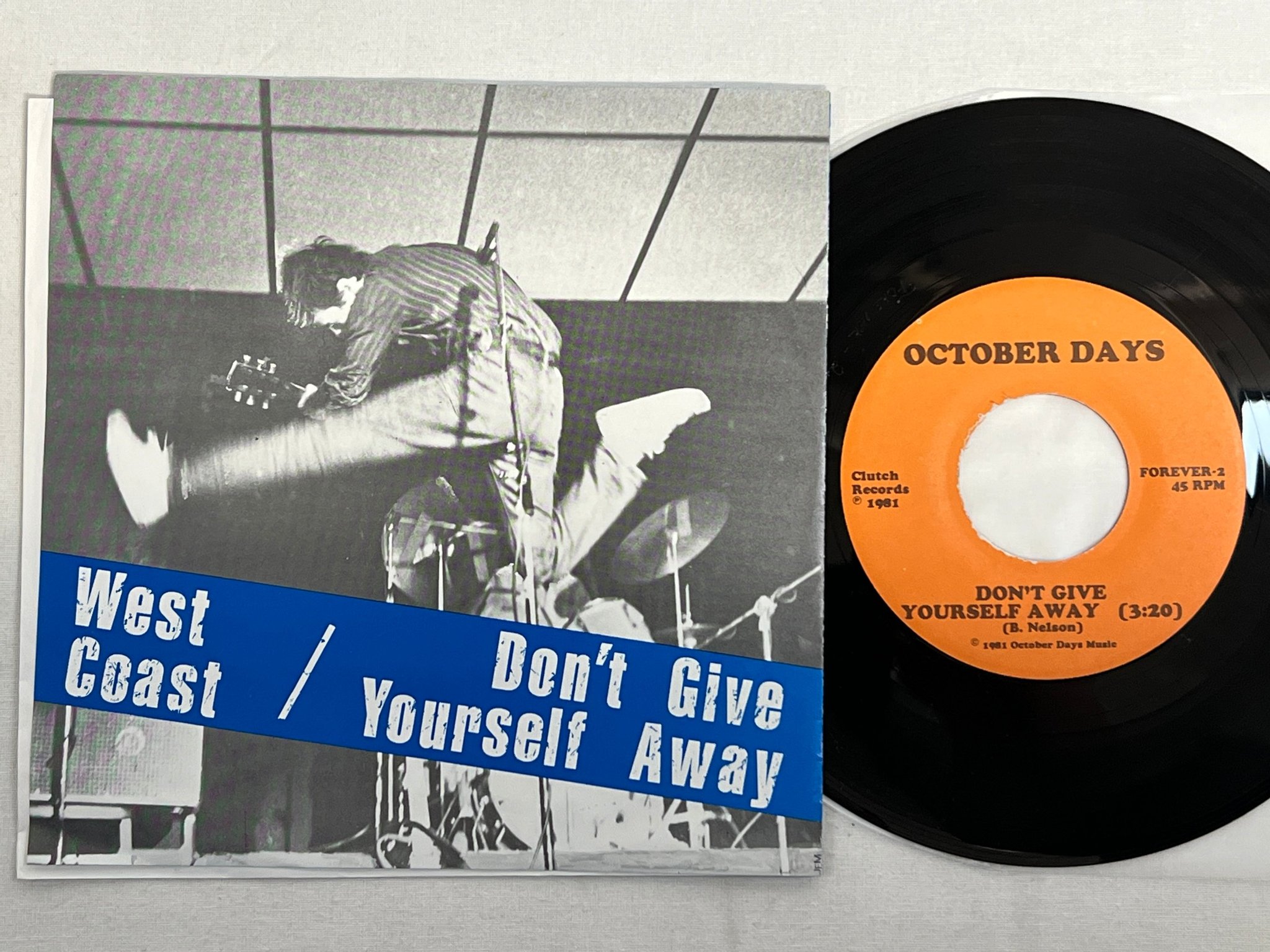 Omslagsbild för skivan OCTOBER DAYS West Coast 7"single -81 US CLUTCH punk rock