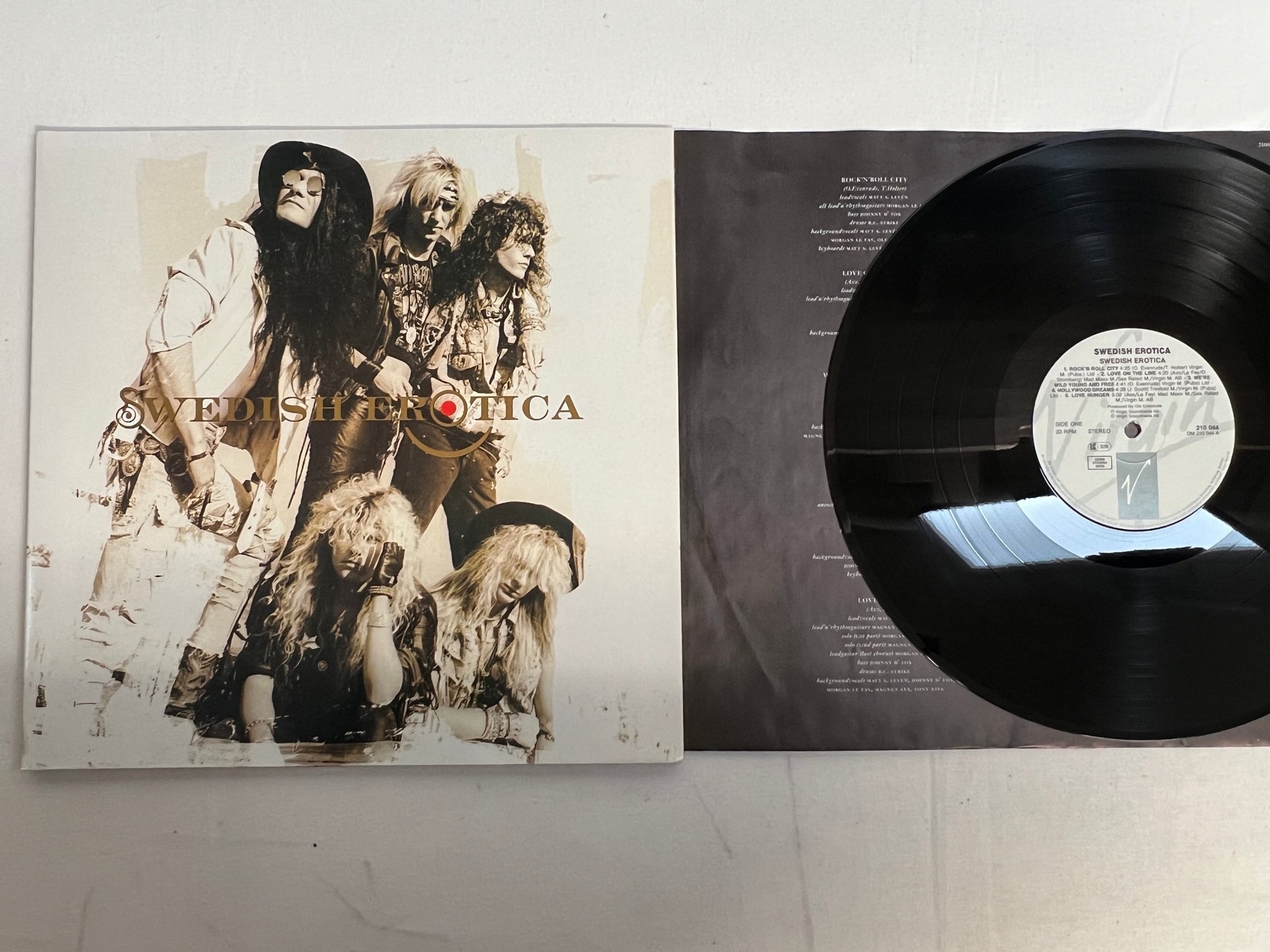 Omslagsbild för skivan SWEDISH EROTICA s/t LP -89 VIRGIN 210 044 