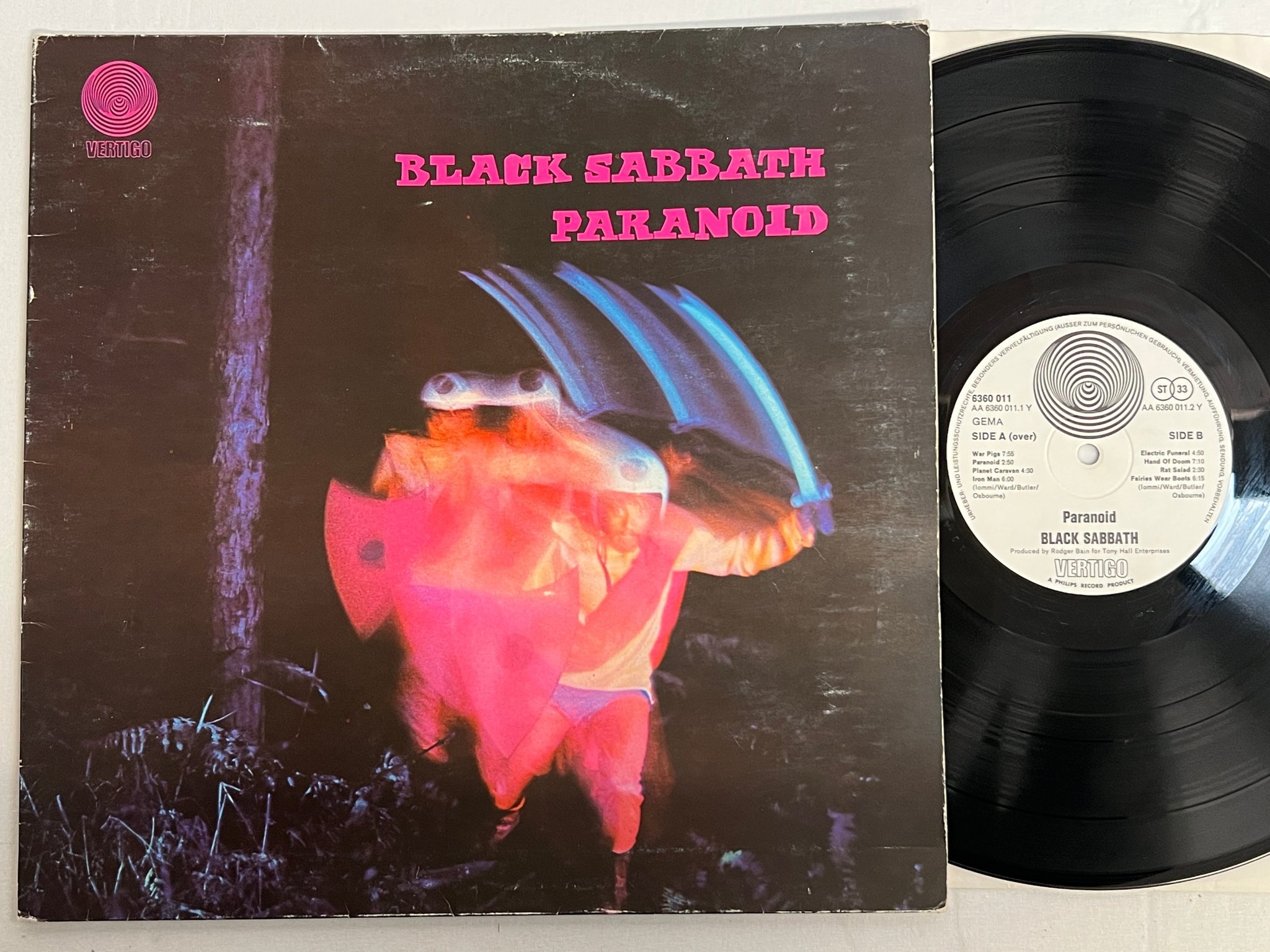 Omslagsbild för skivan BLACK SABBATH paranoid LP Ger VERTIGO 6360 011 swirl 