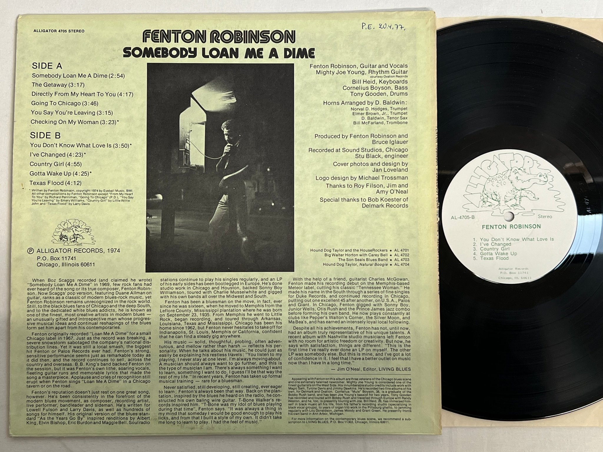 Omslagsbild för skivan FENTON ROBINSON Somebody Loan Me A Dime LP -74 US ALLIGATOR AL 4705