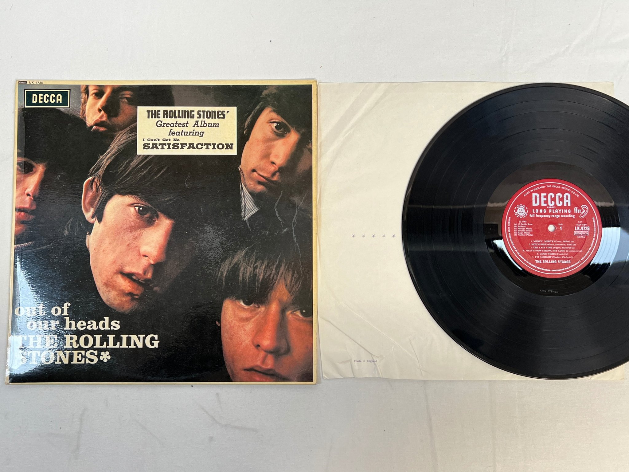 Omslagsbild för skivan THE ROLLING STONES out of our heads LP -65 UK DECCA MONO LK 4725
