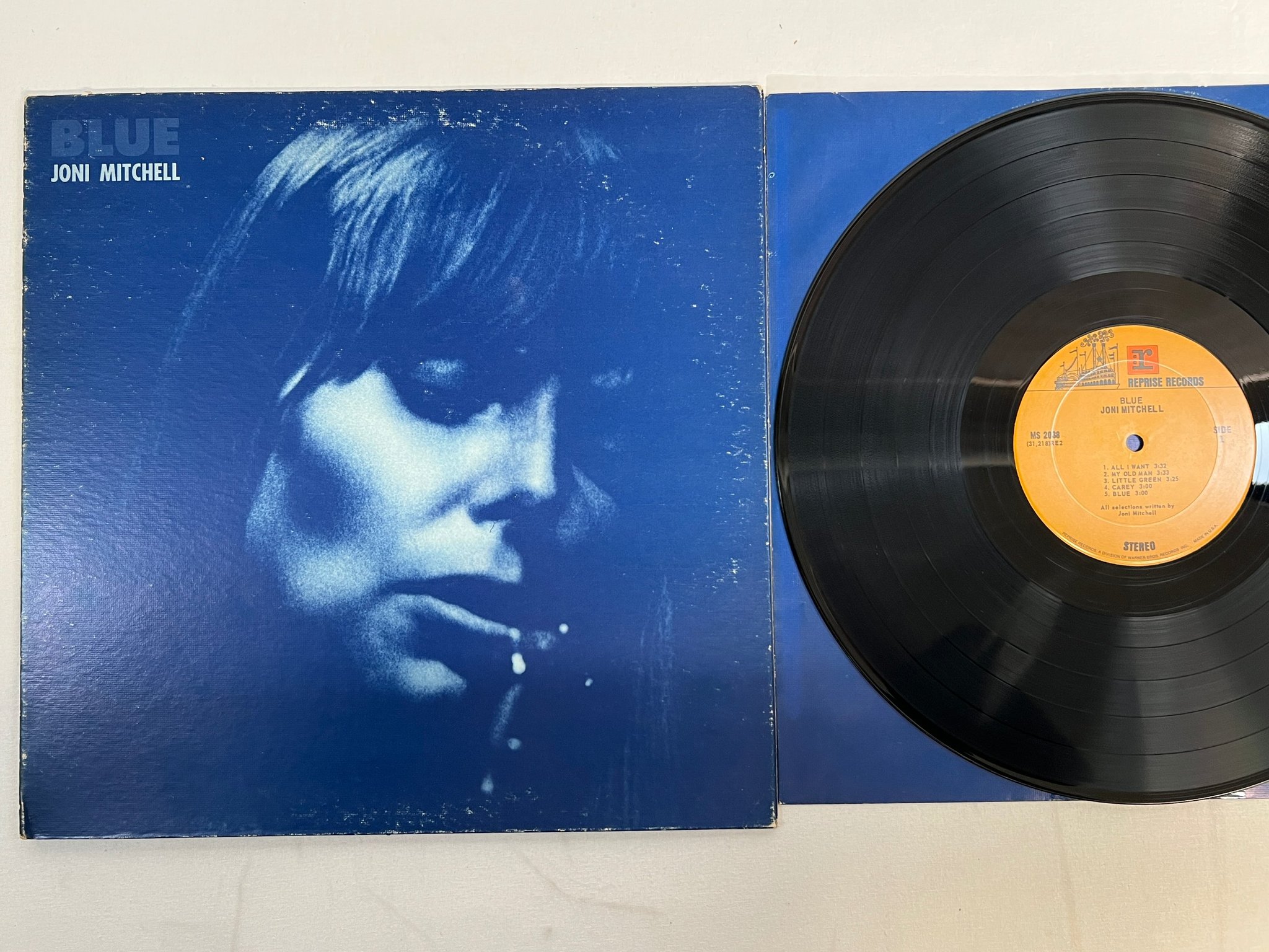 Omslagsbild för skivan JONI MITCHELL blue LP -71 US REPRISE MS 2038 ** classic **