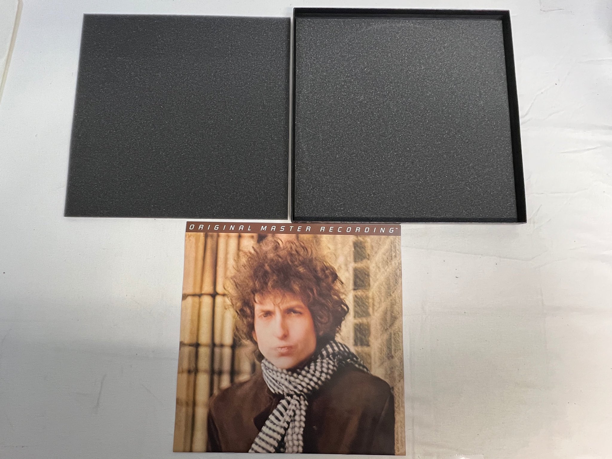 Omslagsbild för skivan BOB DYLAN blonde on blonde 3xLP 2013 US MFSL 3-45009 AUDIOPHILE