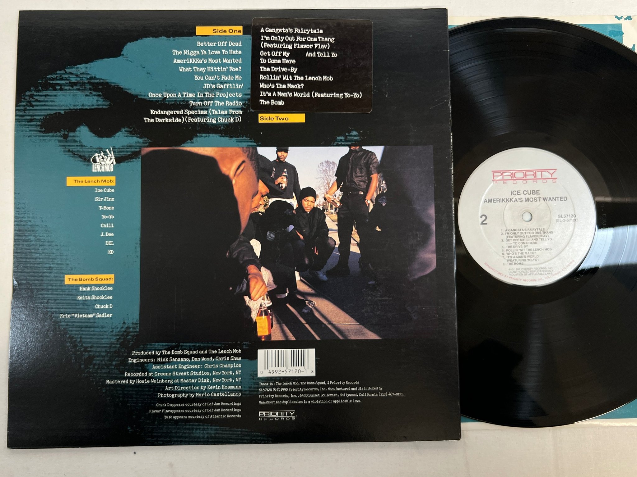 Omslagsbild för skivan ICE CUBE amerikka's most wanted LP -90 US PRIORITY SL57120