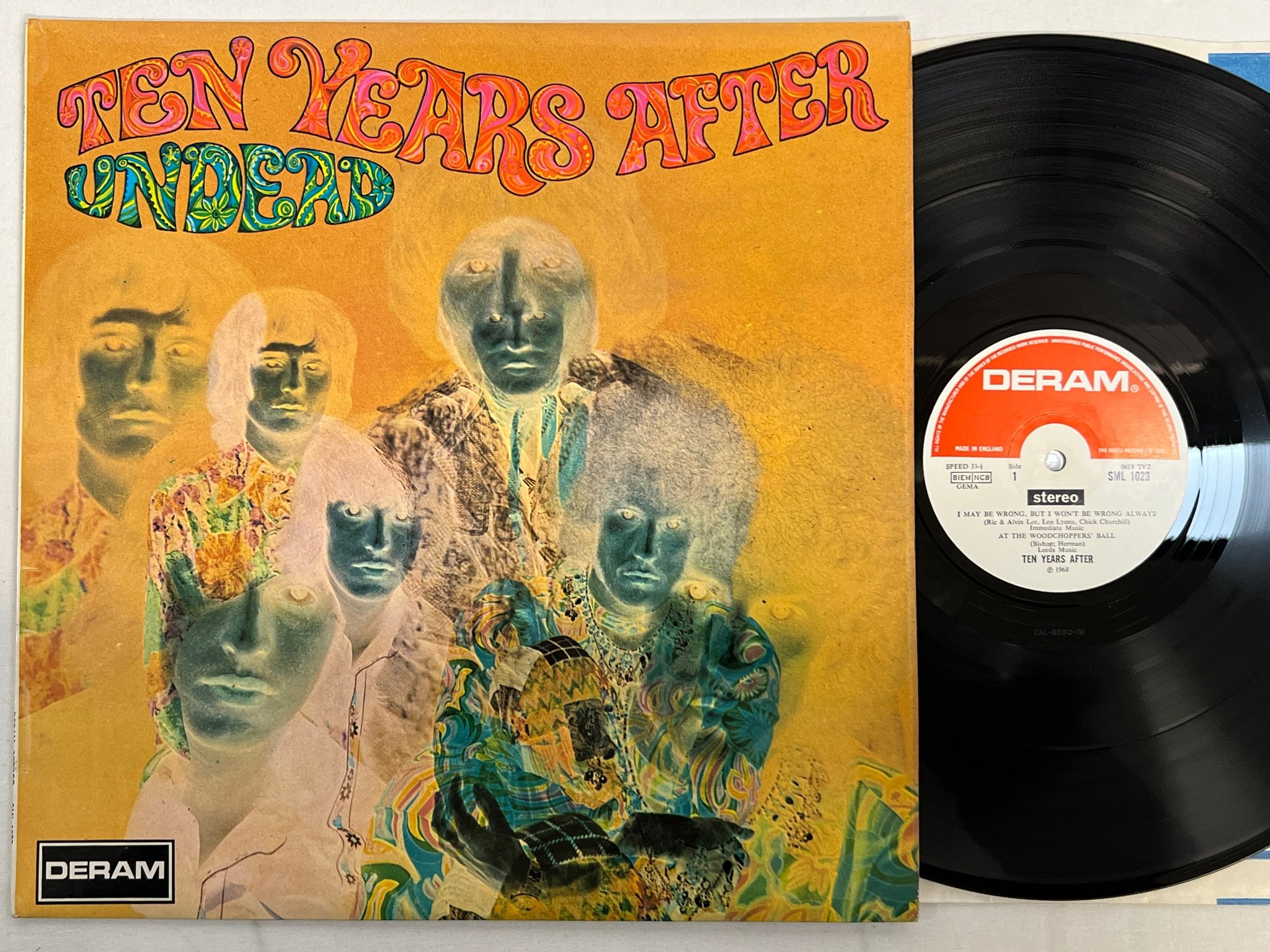 Omslagsbild för skivan TEN YEARS AFTER s/t LP -68 UK DERAM SML 1023