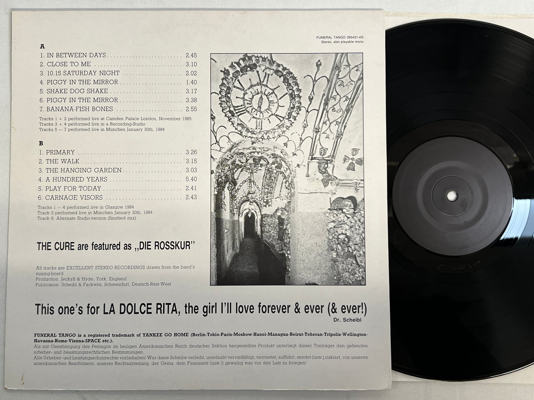 Omslagsbild för skivan THE CURE the visions ... LP 