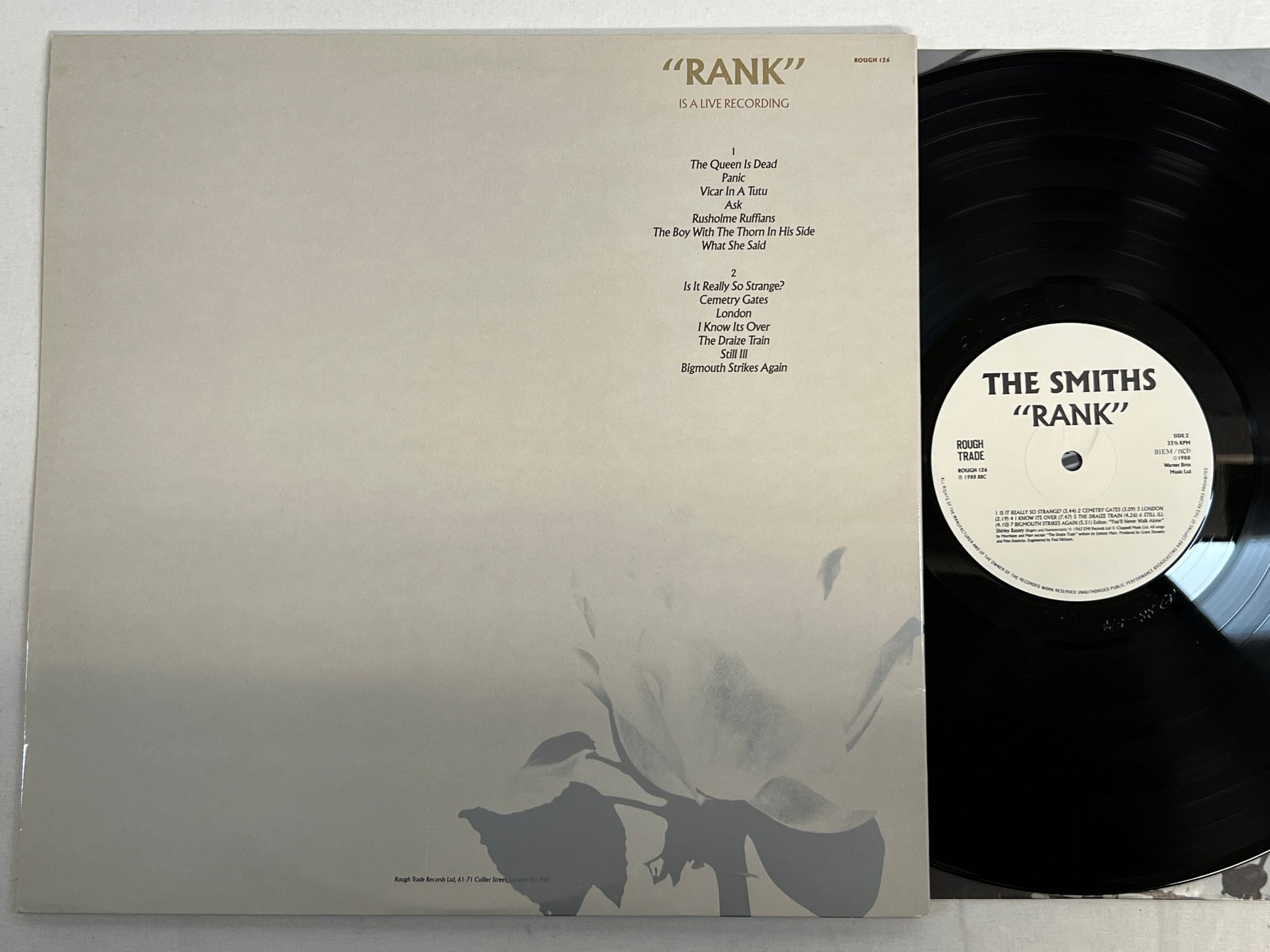 Omslagsbild för skivan THE SMITHS rank LP -88 ncb ROUGH TRADE ROUGH 126