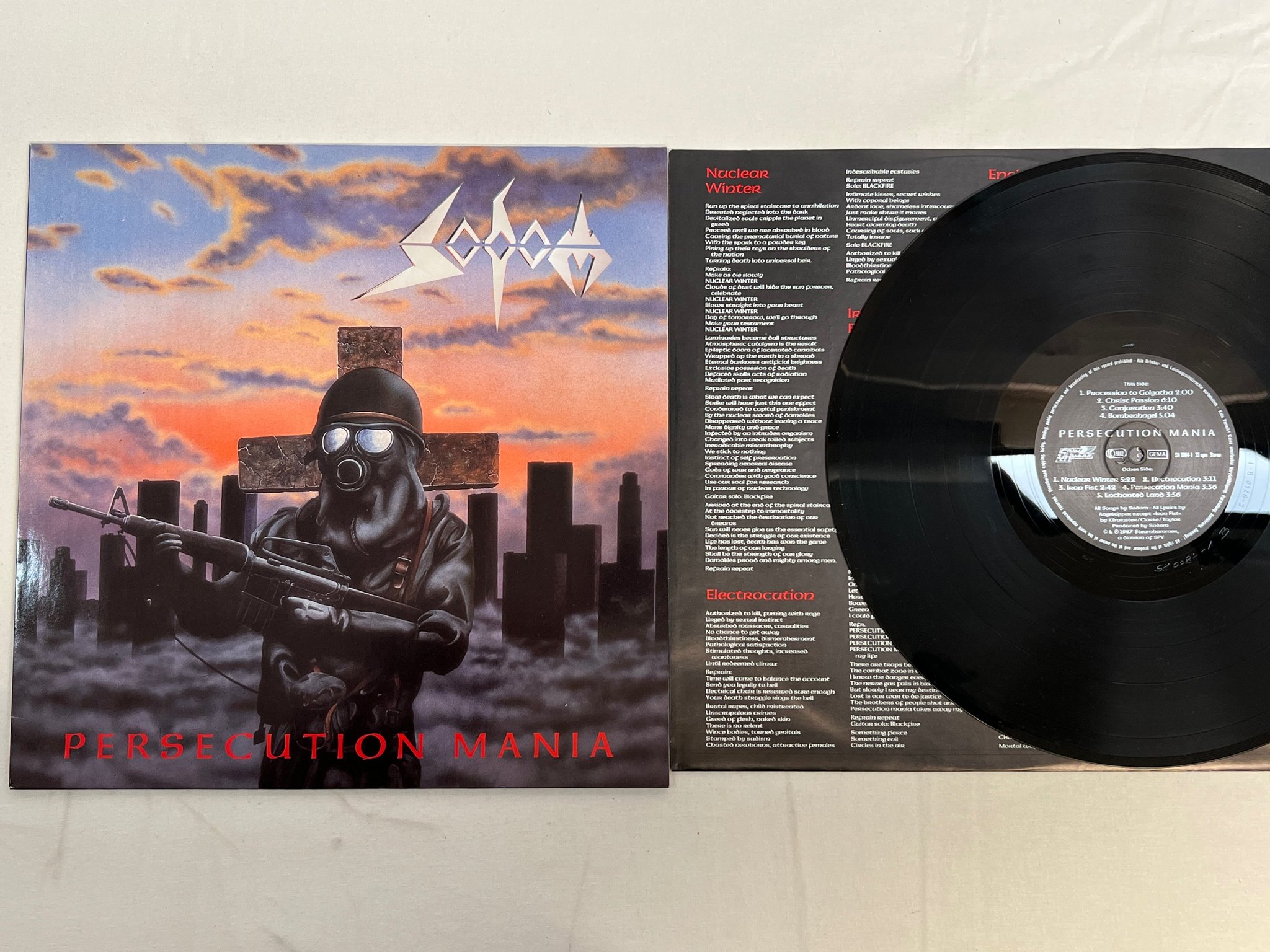 Omslagsbild för skivan SODOM Persecution Mania LP -87 Ger STEAMHAMMER SH 0084-1