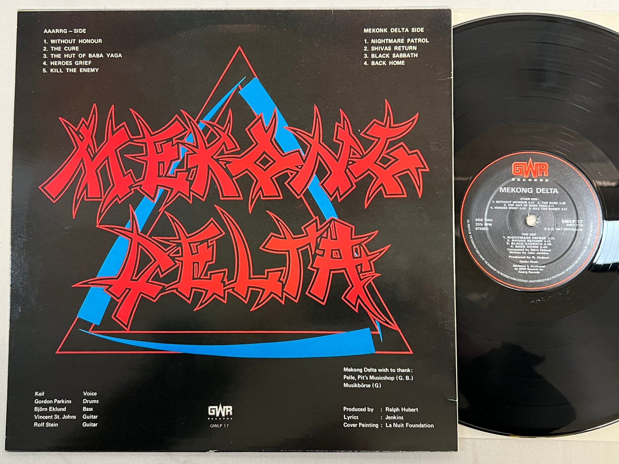 Omslagsbild för skivan MEKONG DELTA s/t LP -89 UK GWR GWLP17 trash 