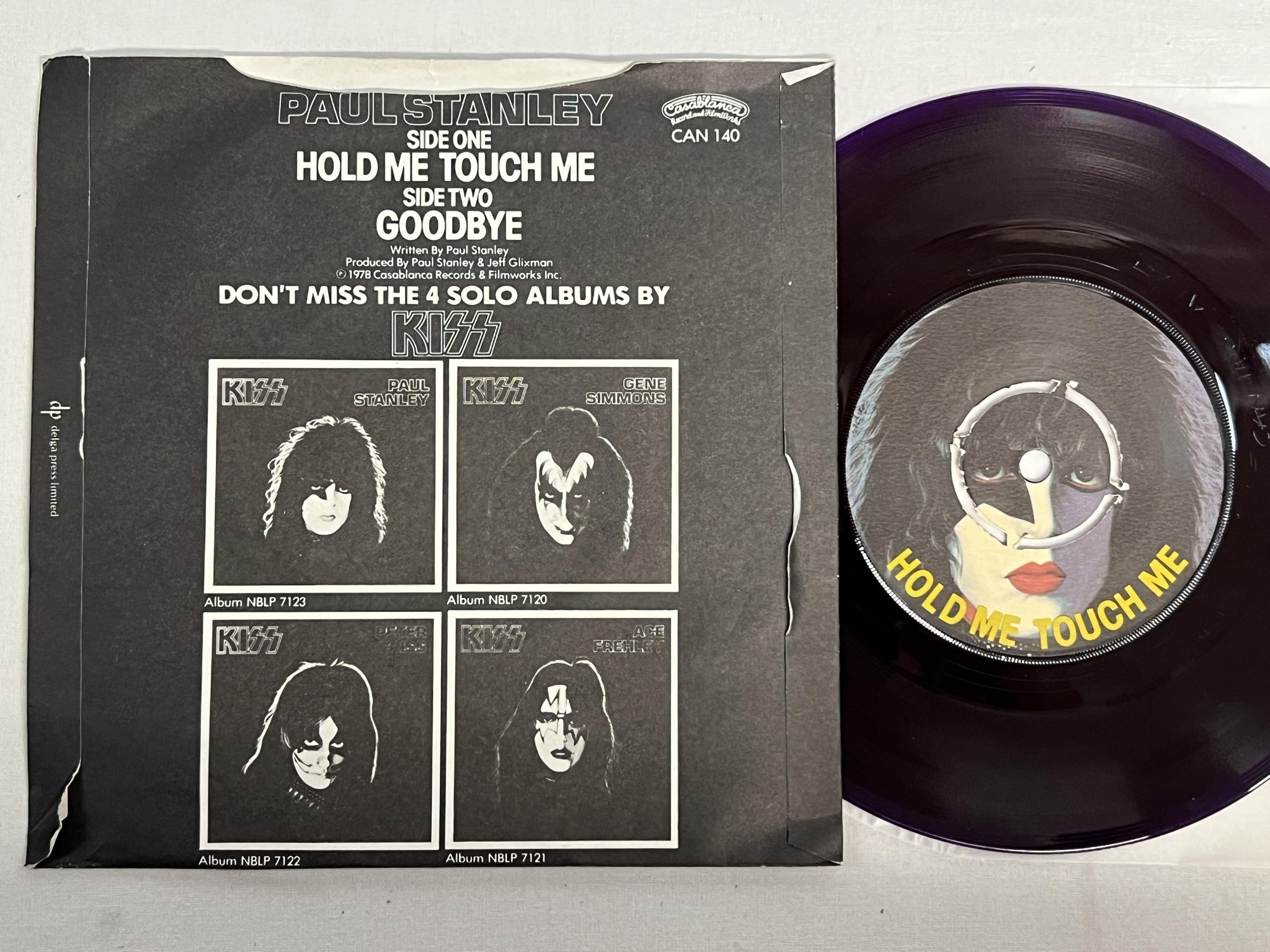 Omslagsbild för skivan PAUL STANLEY hold me touch me 7" UK CASABLANCA CAN 140