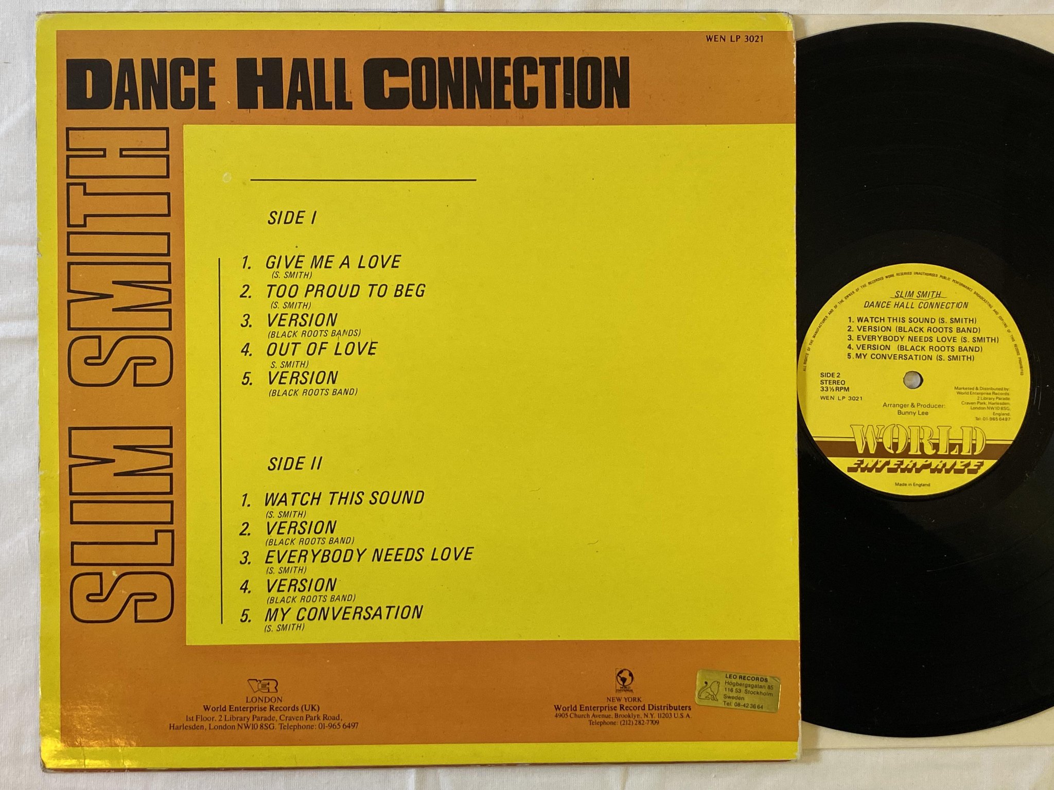 Omslagsbild för skivan SLIM SMITH dance hall connection LP -86 UK WORLD ENTERPRISE WEN LP 3021