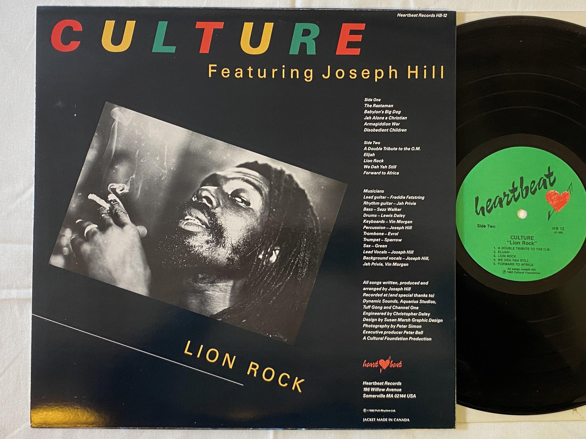 Omslagsbild för skivan CULTURE lion rock LP -82 US HEARTBEAT HB-12