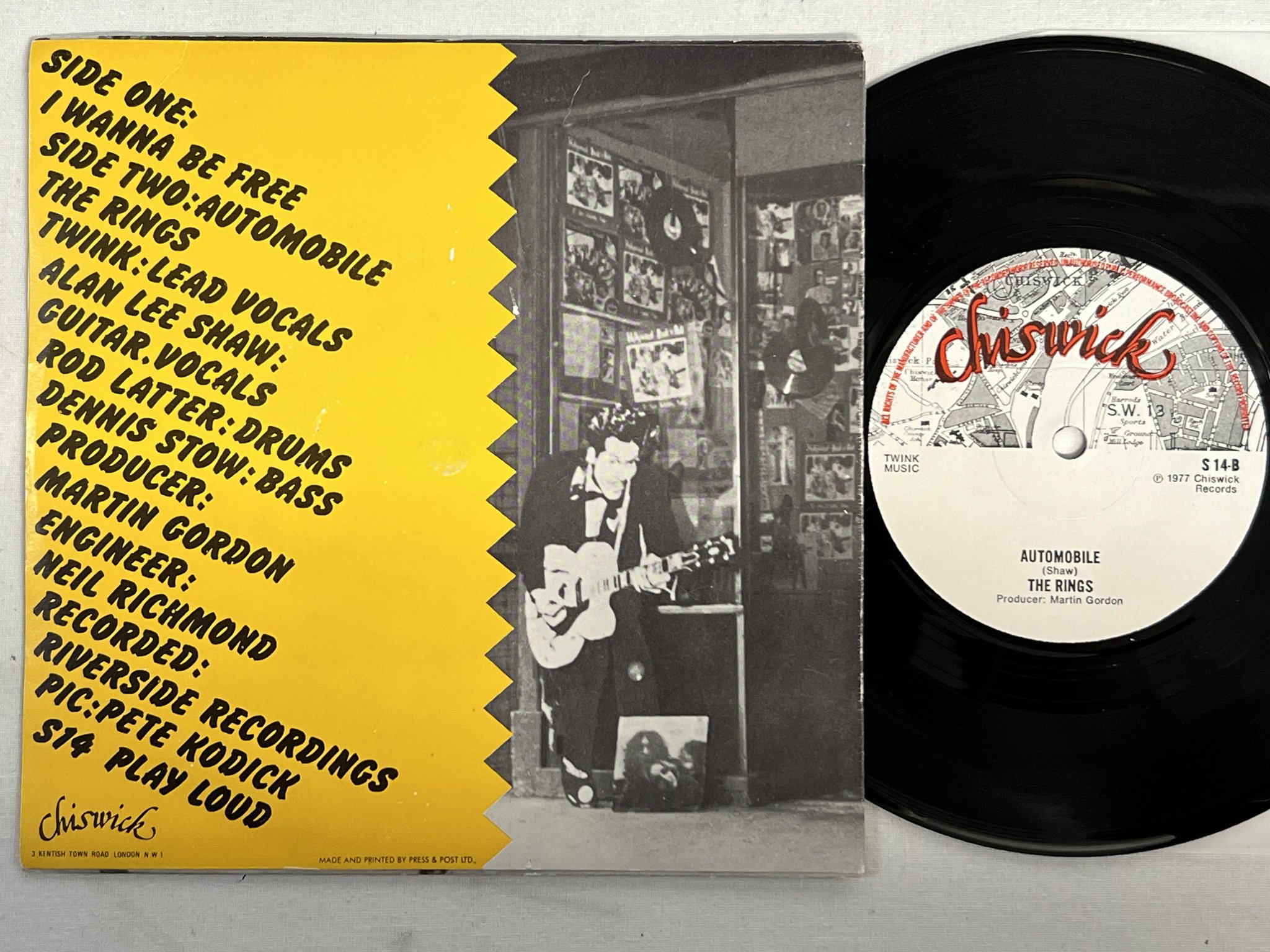 Omslagsbild för skivan THE RINGS I wanna be free 7"single -77 UK CHISWICK S 14 ** PUNK **