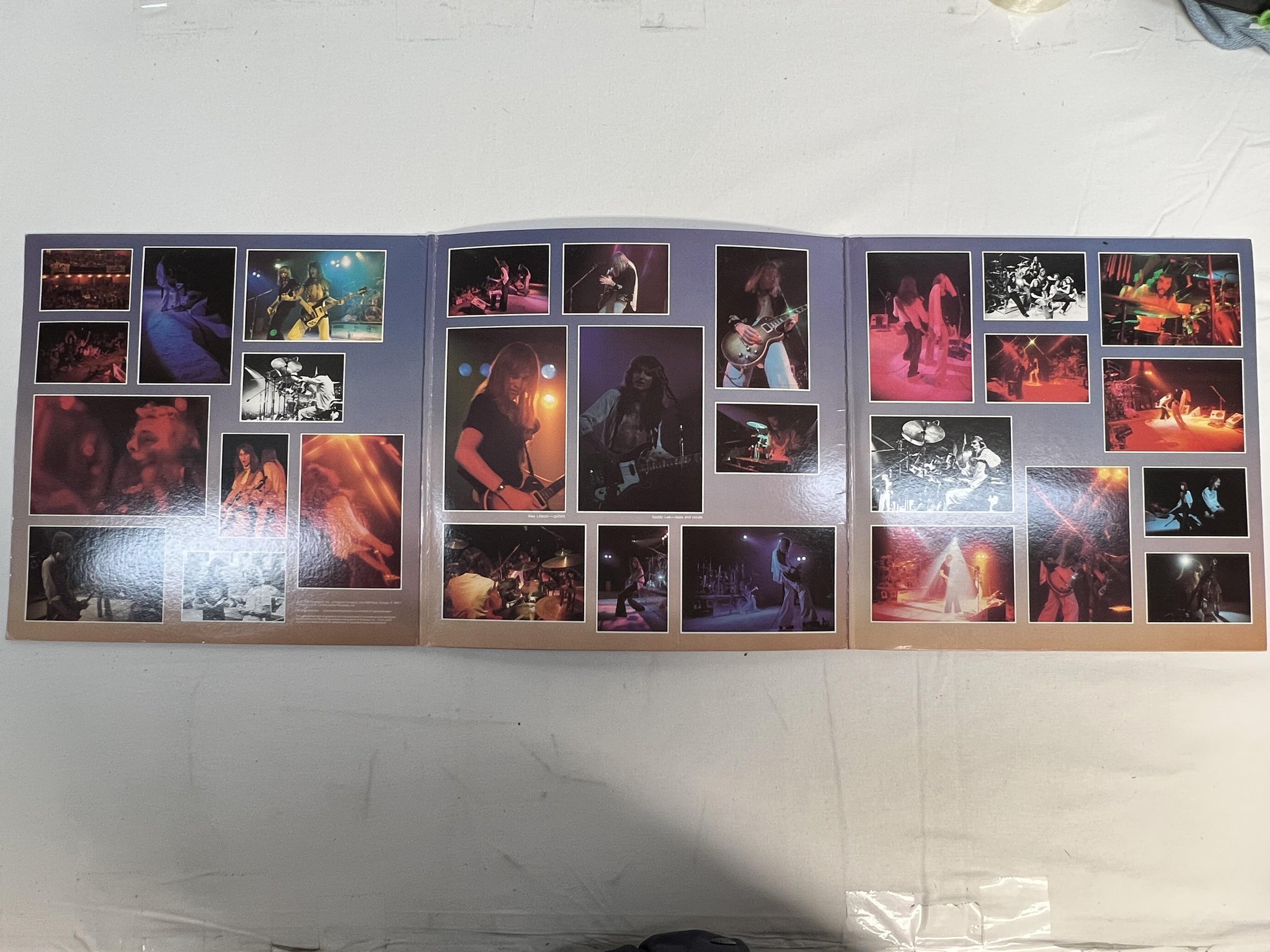 Omslagsbild för skivan RUSH all the world's a stage 2xLP -76 US MERCURY SRM2 7508