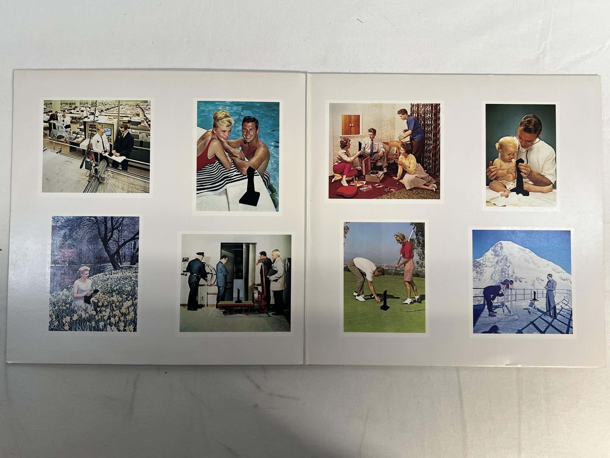 Omslagsbild för skivan LED ZEPPELIN presence LP -76 US SWAN SONG SS 8416