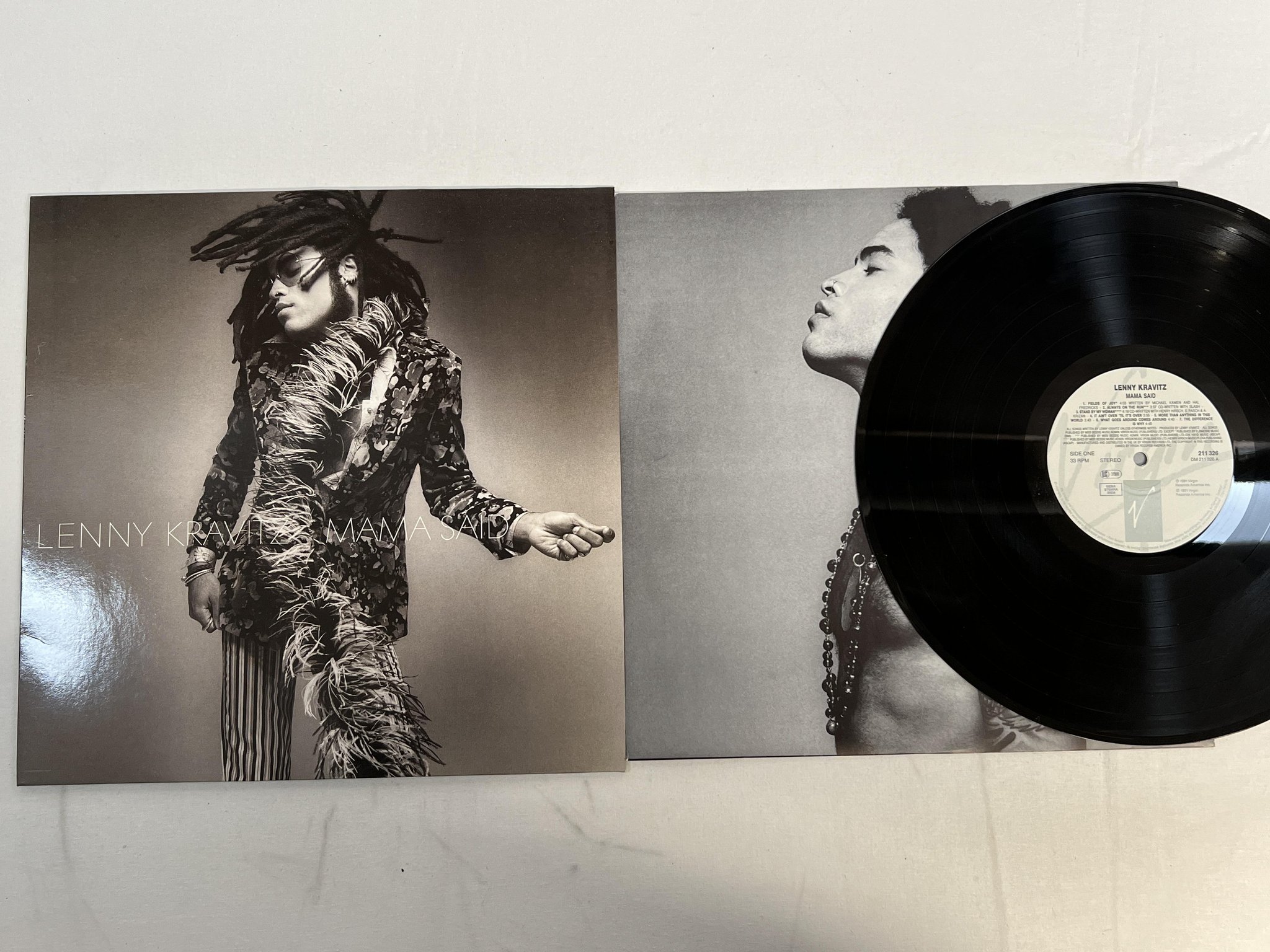 Omslagsbild för skivan LENNY KRAVITZ mama said LP -91 VIRGIN VUSLP 31