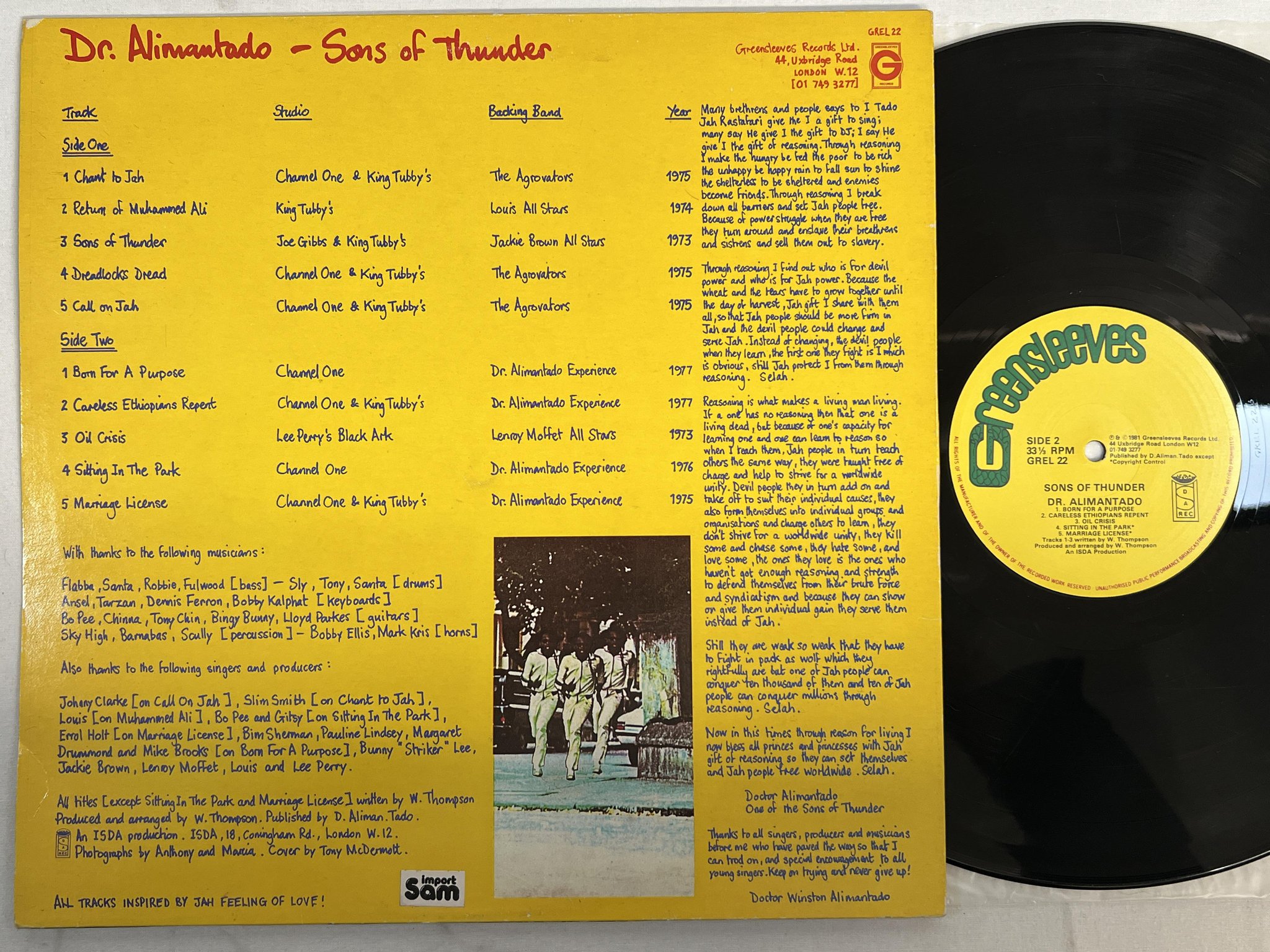 Omslagsbild för skivan DR ALIMANTADO sons of thunder LP -81 UK GREENSLEEVES GREL 22 