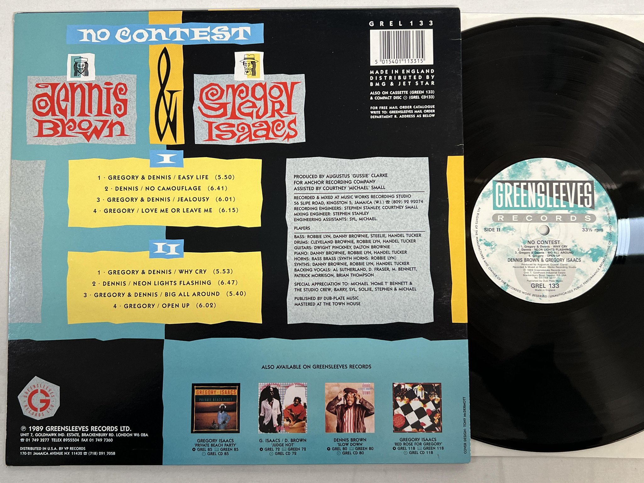 Omslagsbild för skivan DENNIS BROWN & GREGORY ISAACS no contest LP -89 UK GREENSLEEVES GREL 133