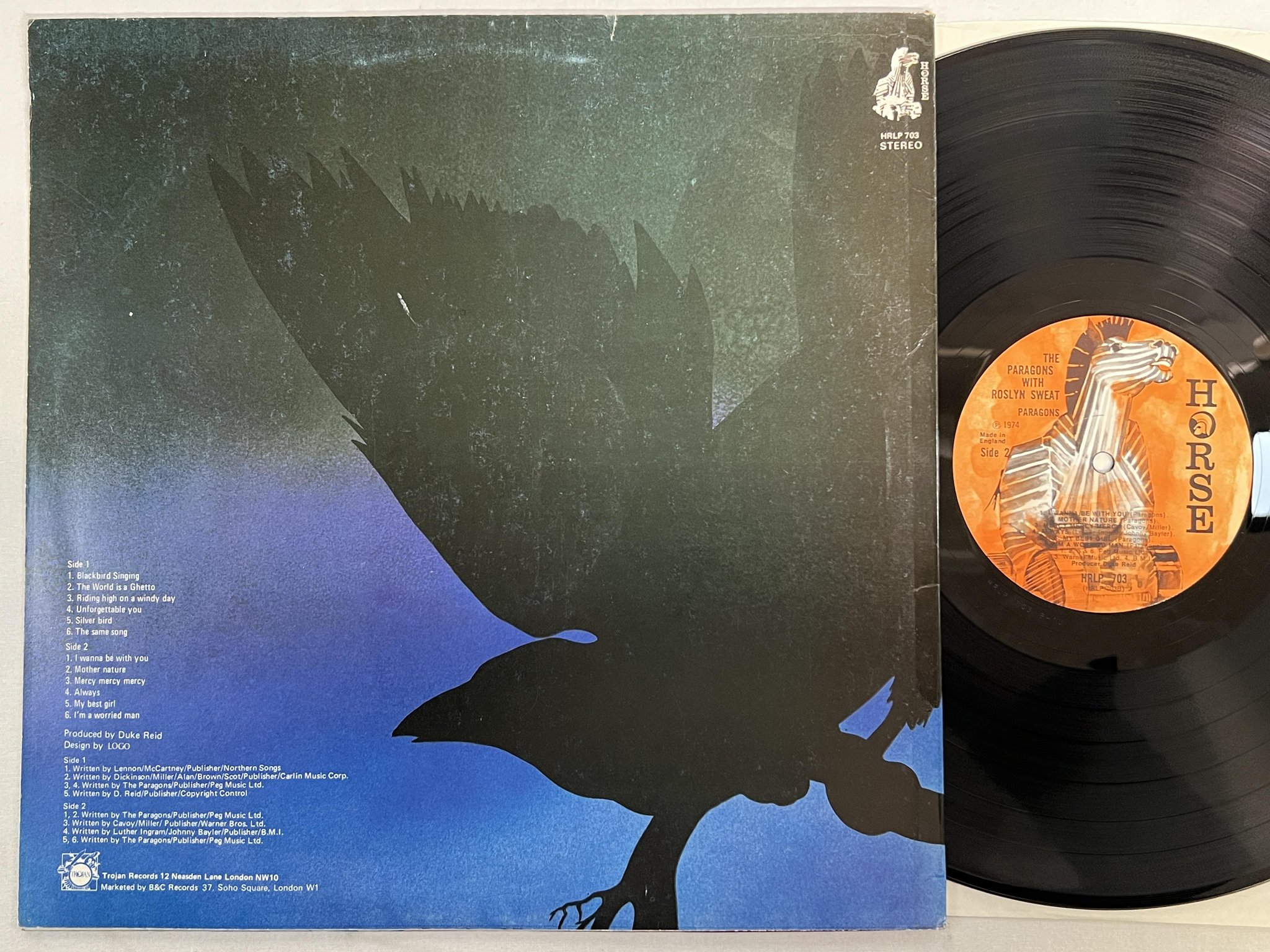 Omslagsbild för skivan THE PARAGONS with Roslyn Sweat LP -74 UK HORSE HRLP 703 