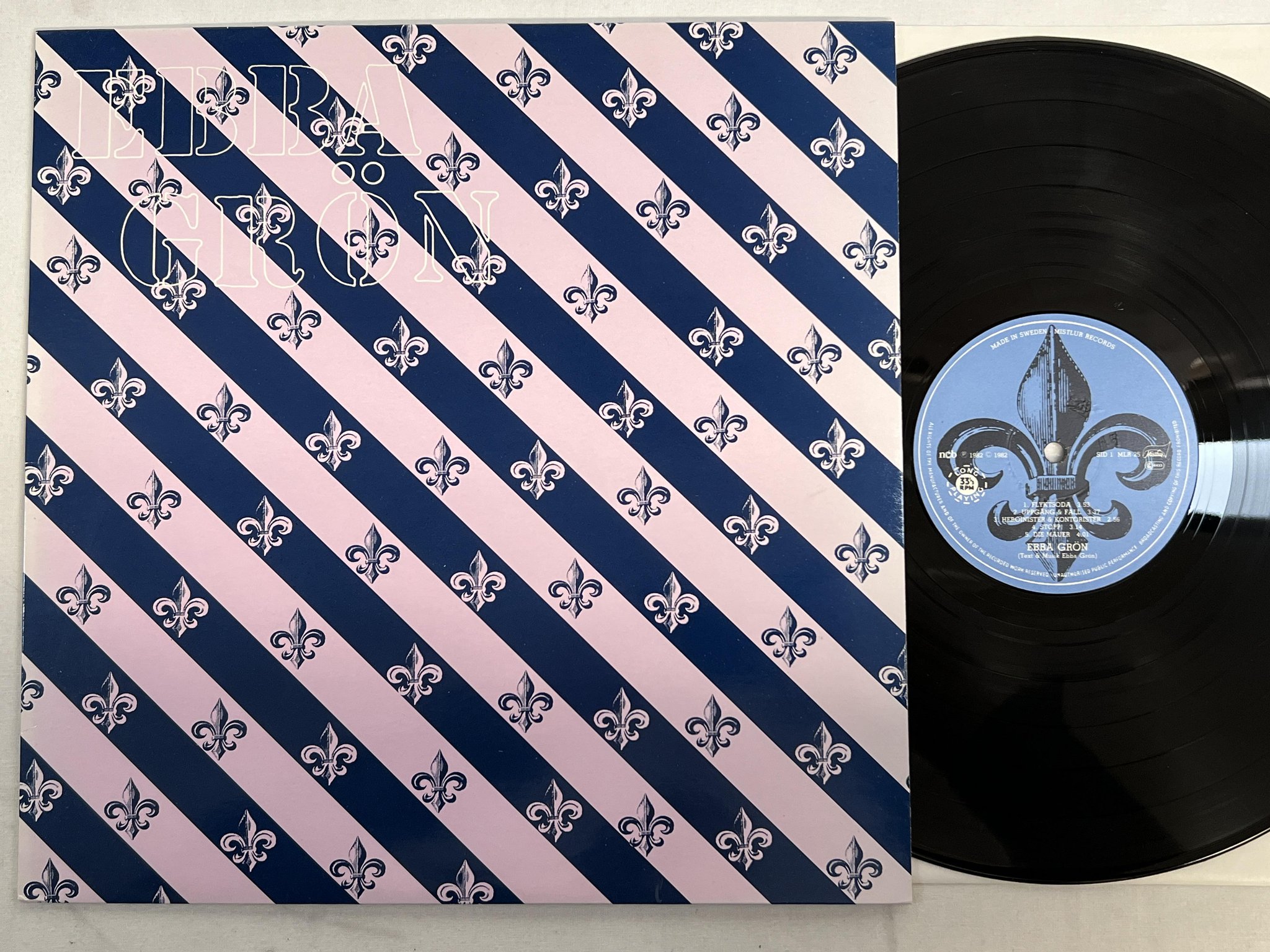 Omslagsbild för skivan EBBA GRÖN s/t LP -82 Swe MISTLUR MLR-25