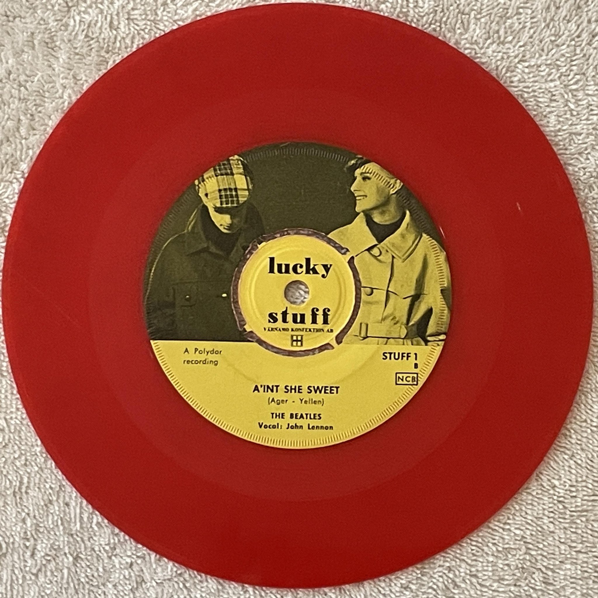 Omslagsbild för skivan THE BEATLES / ÖSTER WARNERBRING lucky stuff 7"single -64 no cover 