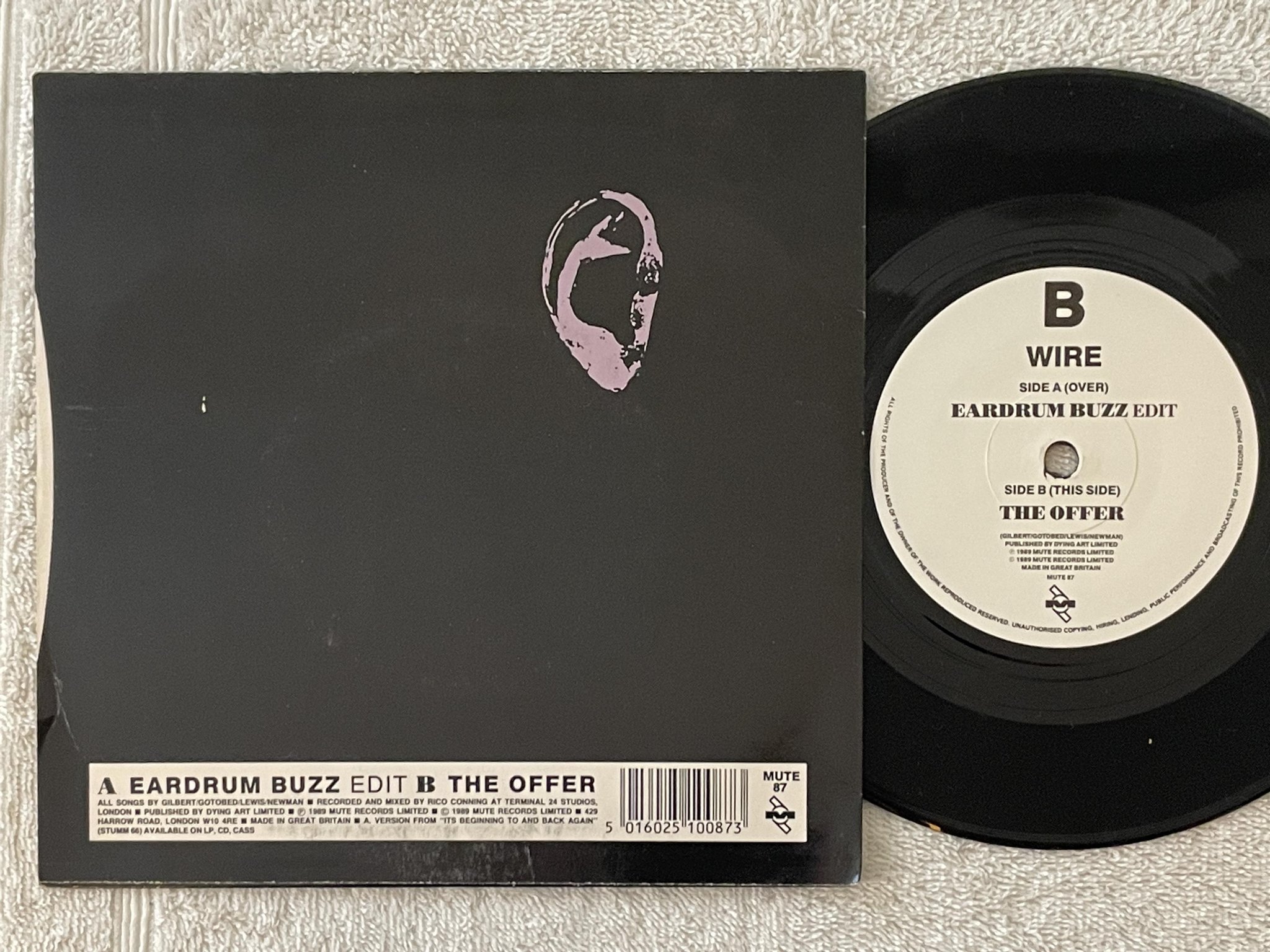 Omslagsbild för skivan WIRE eardrum buzz 7"single -89 UK MUTE 87