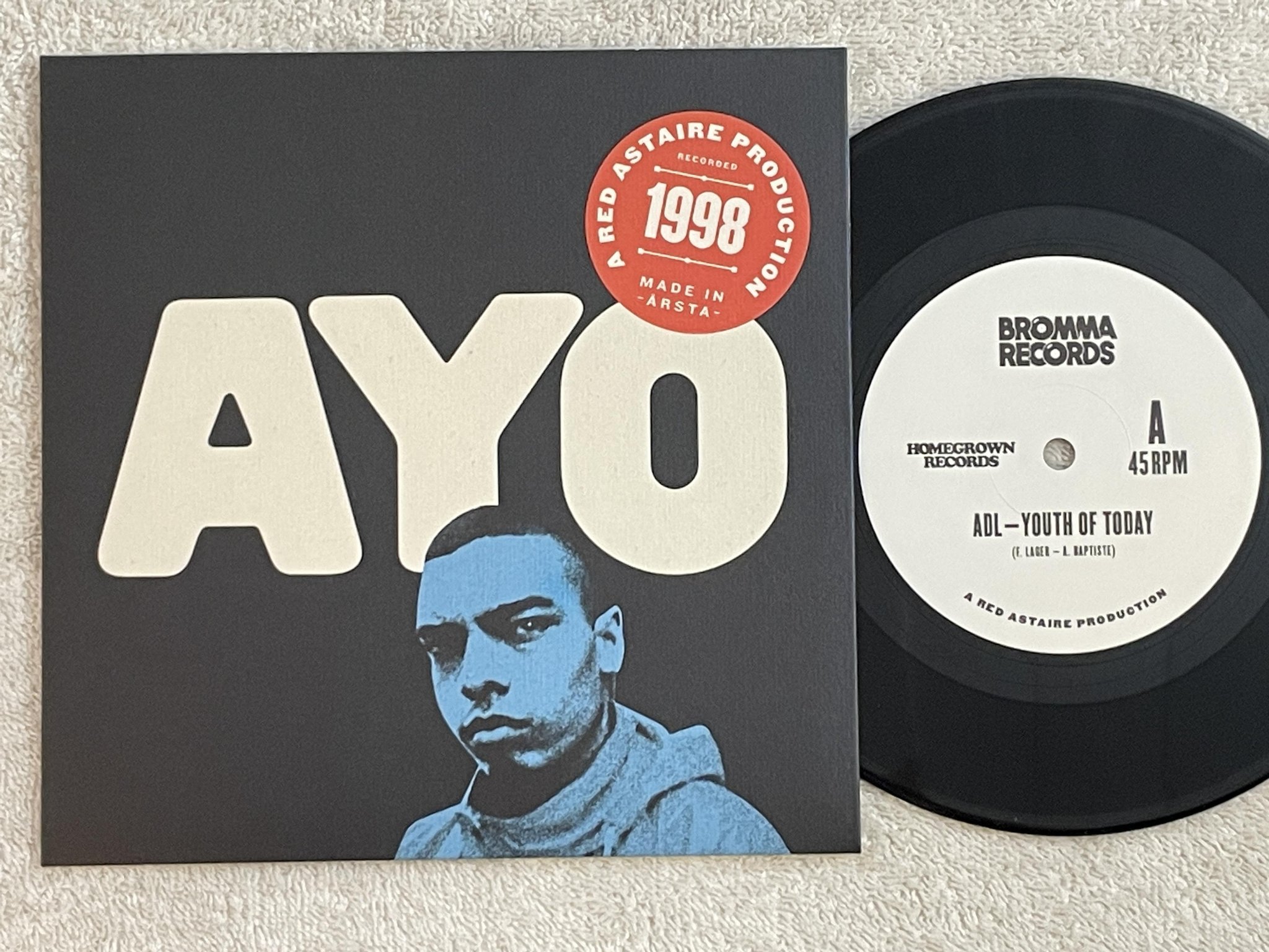 Omslagsbild för skivan ADL & AYO youth of today / for my dead cats 7" HOME GROWN / BROMMA RECORDS 2020