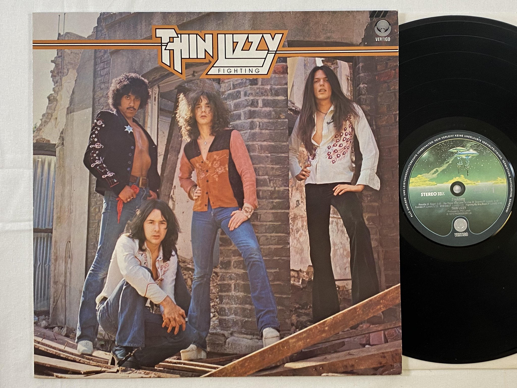 Omslagsbild för skivan THIN LIZZYfightning LP Ger VERTIGO 6360121