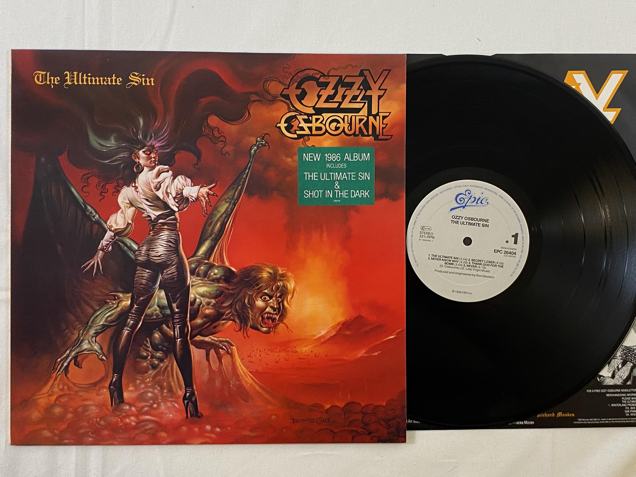Omslagsbild för skivan OZZY OSBOURNE  The Ultimate Sin LP -86 Hol EPIC EPC 26404